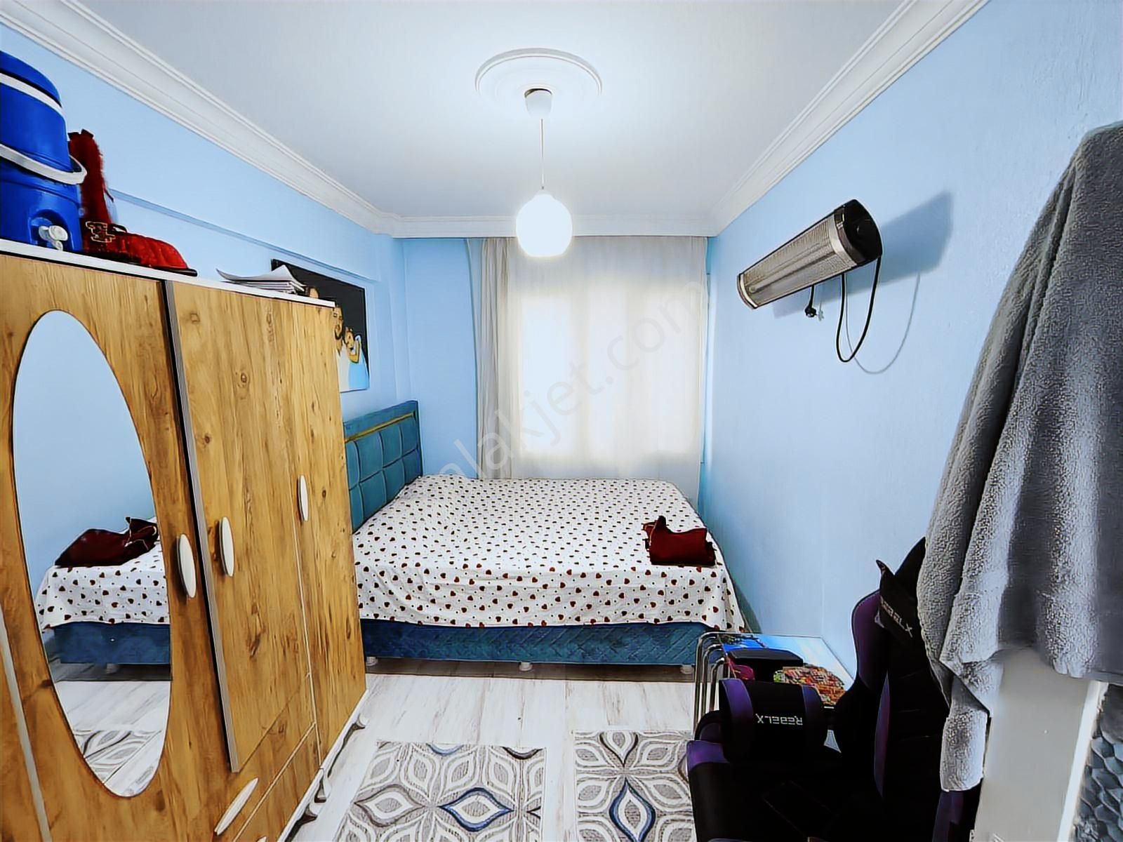 Kazım Karabekir Mah. Üzümcü Meydan Yakını 2+1 İçi Bakımlı - Görsel 13