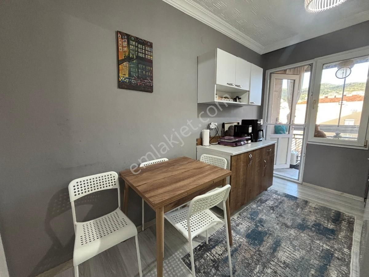 İzmir Selçuk Atatürk Mahallesinde Merkezi Konumlu Doğalgazlı 2+1 - Görsel 21