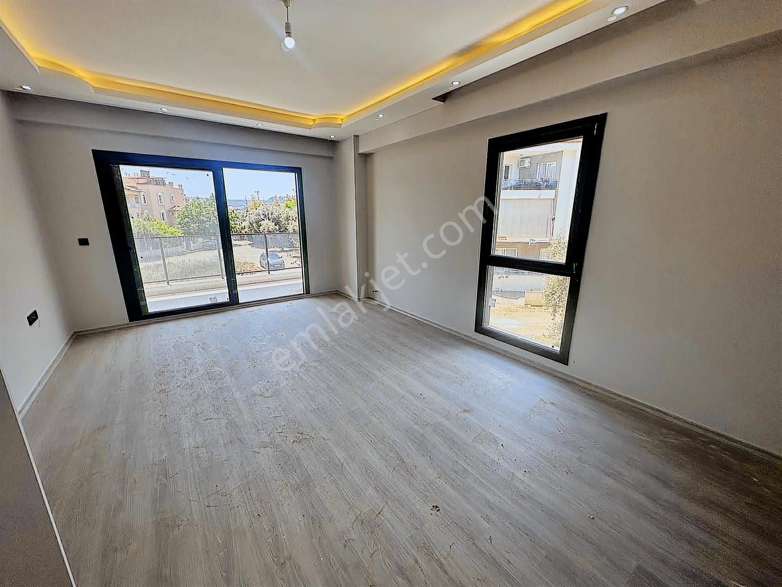 Cumhuriyet Mahallesinde 2+1 Satılık Lüx Daire - Görsel 14