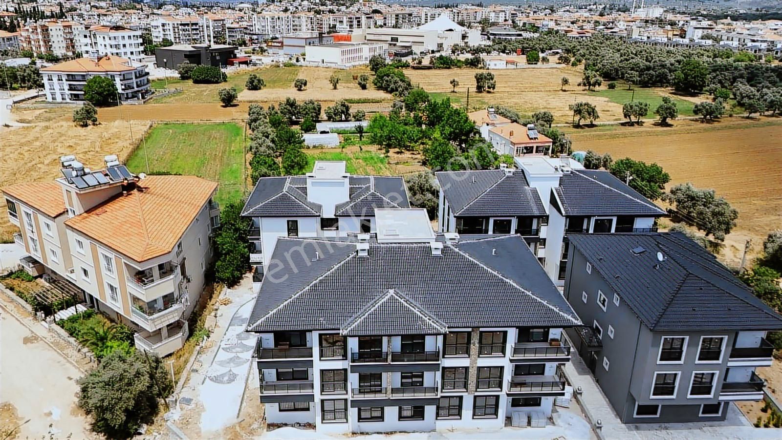 Cumhuriyet Mahallesinde 2+1 Satılık Lüx Daire - Görsel 13