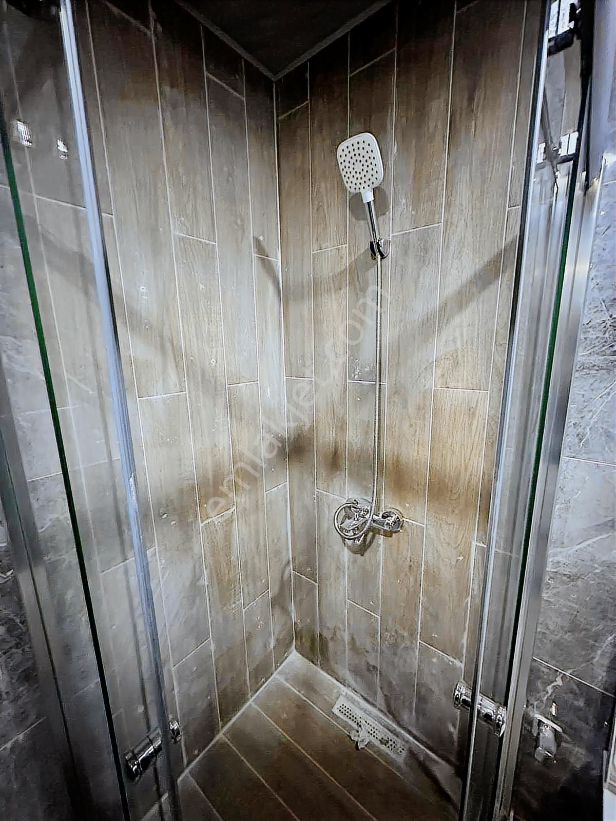 Cumhuriyet Mahallesinde Yüksek Zemin 2+1 Satılık Lüx Daire - Görsel 15