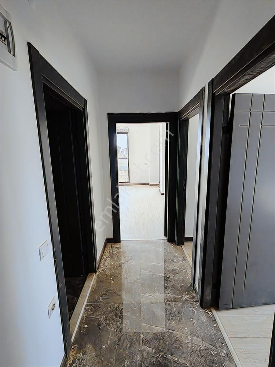 Aksu Altıntaş Mah. Havuz Cepheli Sıfır 2+1 Katta Daire - Görsel 20