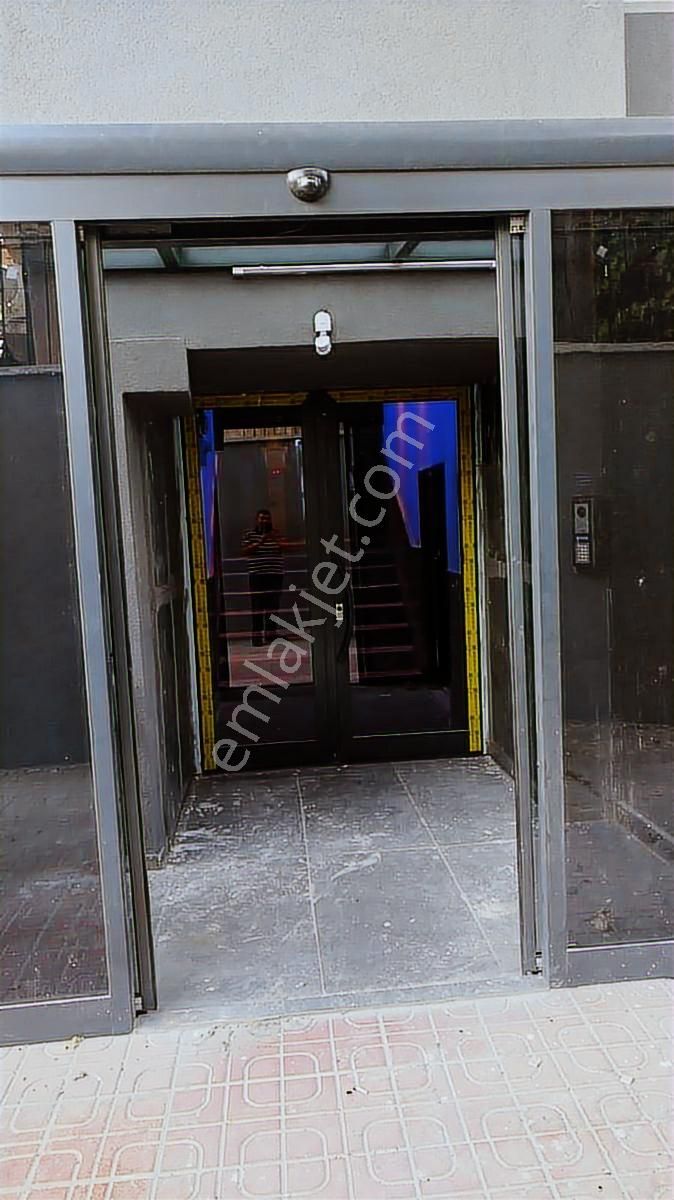 Ulubey Mah. Cadde'de Katta 3+1 Araç Veya 1+1 Takaslı Daire - Görsel 9