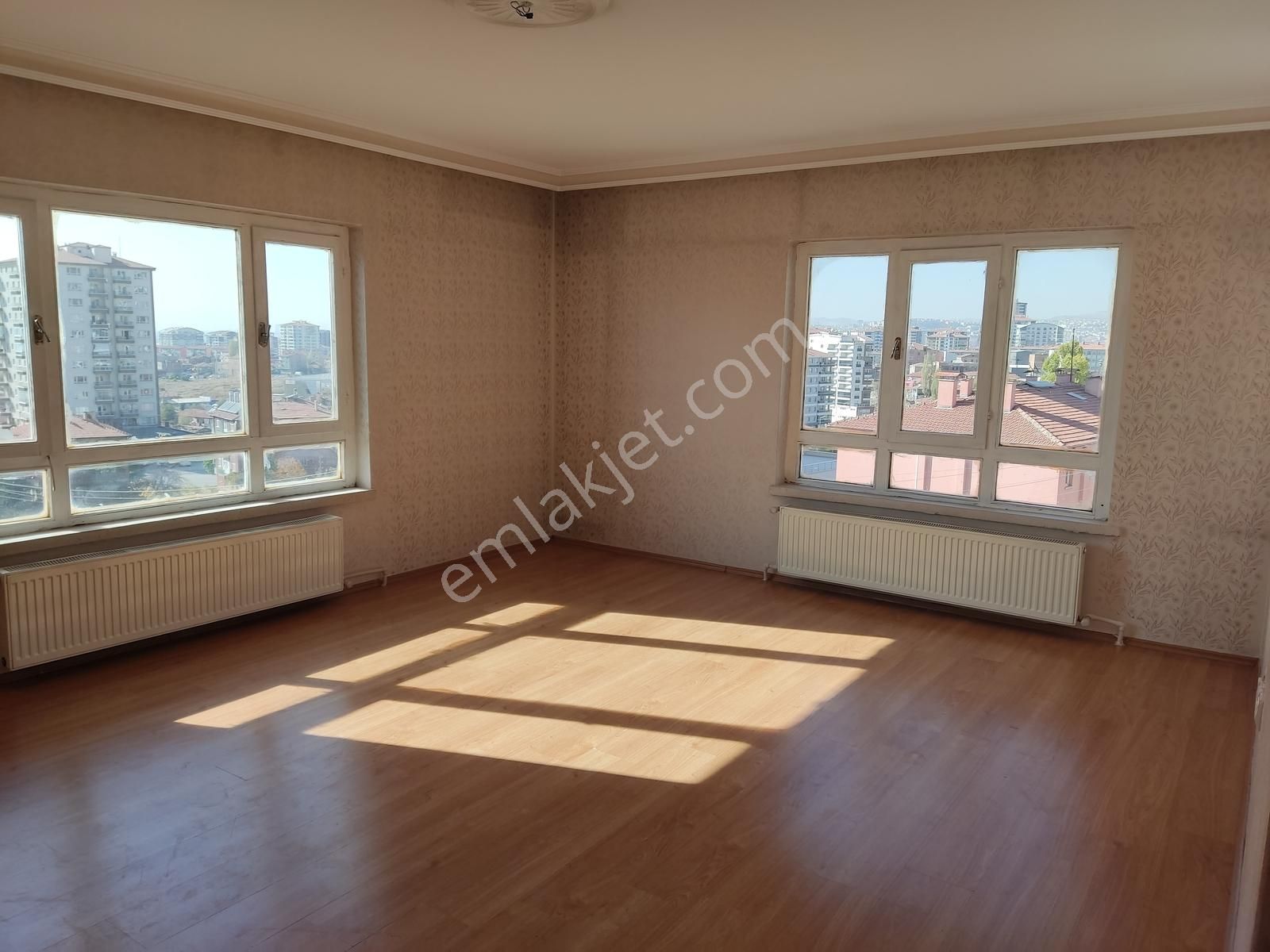 Ulubey Mah. Cadde'de Katta 3+1 Araç Veya 1+1 Takaslı Daire - Görsel 22