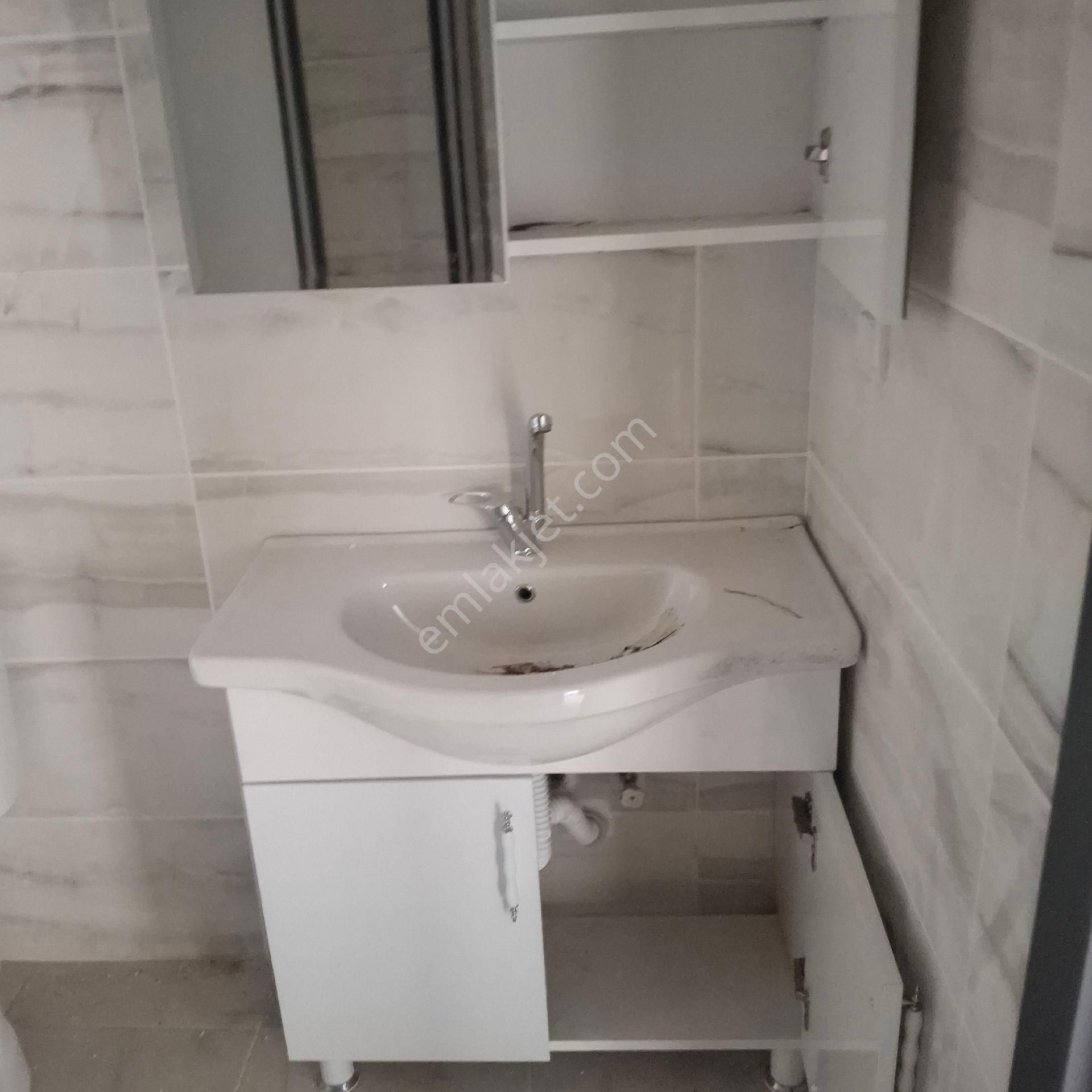 T.dağ Muratlı Kazımdirik Mah.de Aydınlık Odaları Geniş,ferah 2+1 4.kat Sıfır Daire Kiralıktır. - Görsel 19