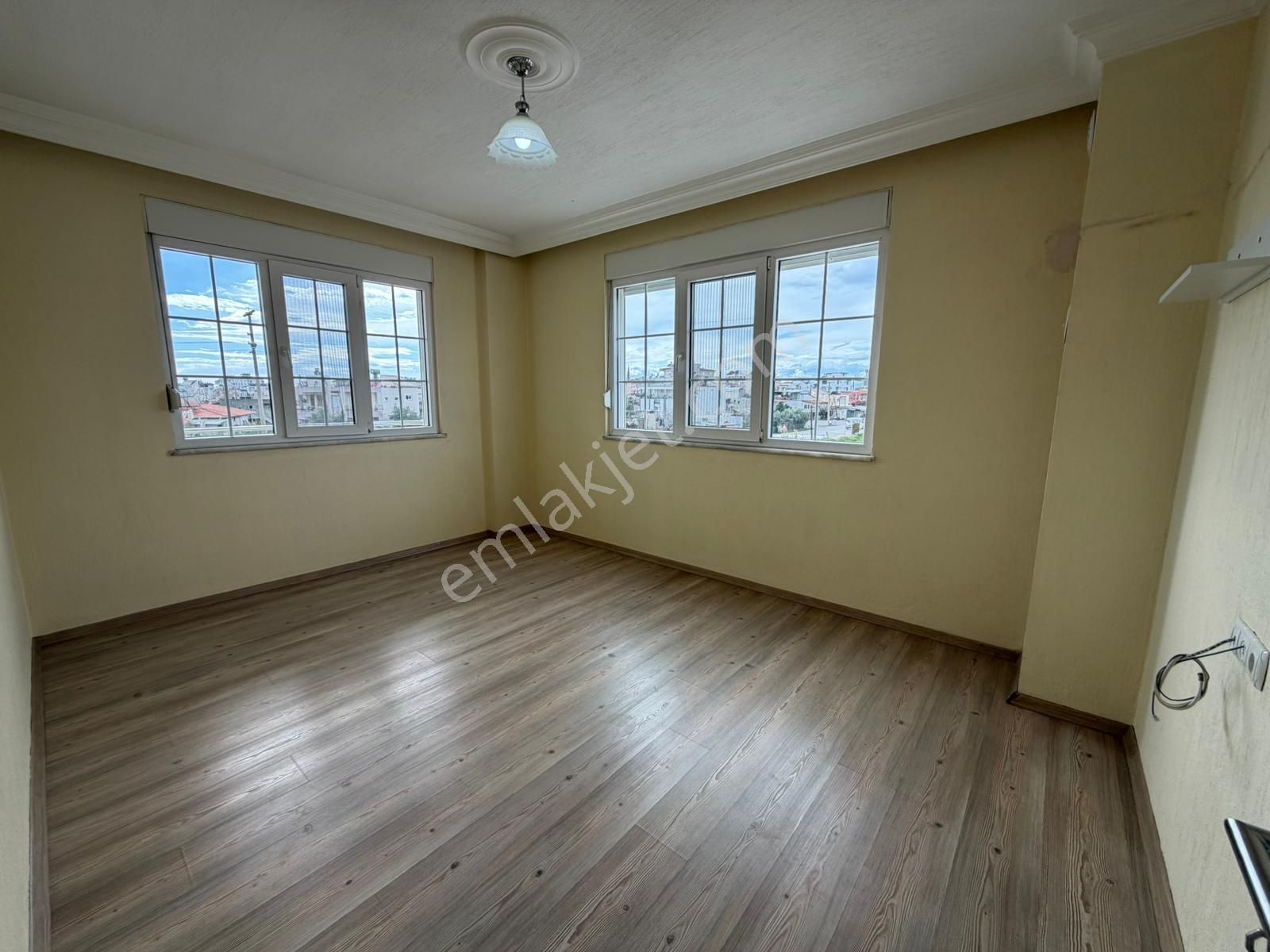 Kökez Mahallesi’nde Müstakil Tarzda Ferah 2+1 Kiralık Daire - Görsel 8