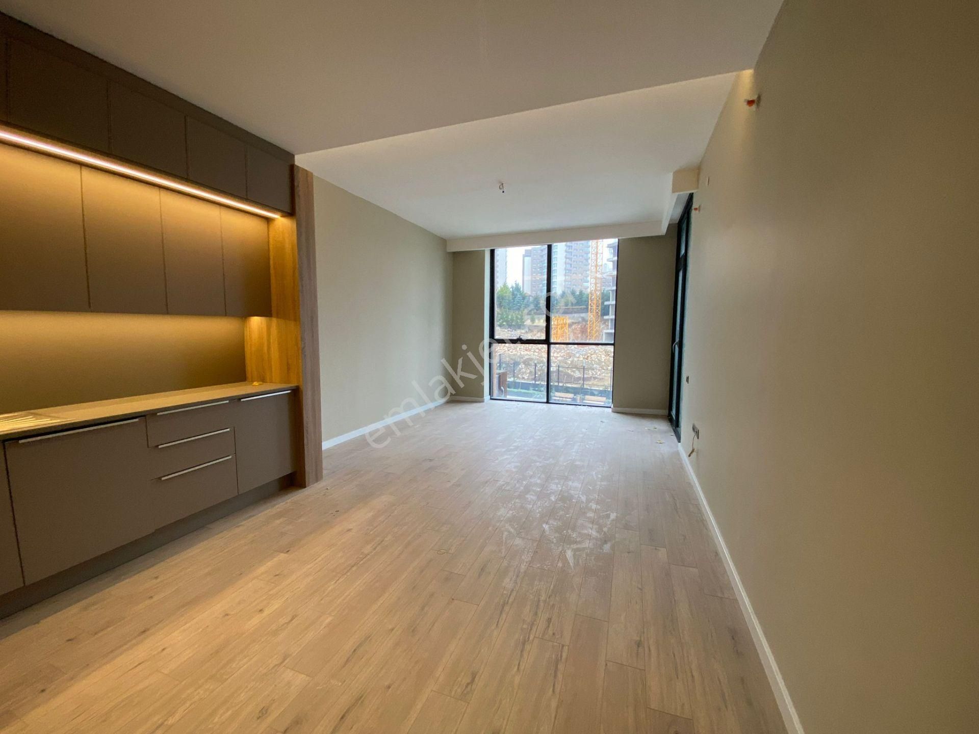 Beytepe Bellapais'te Kiralık 77m² 1+1 Lüks Daire - Görsel 9