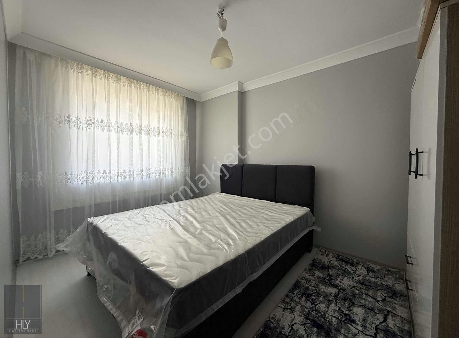 Hly Gayrimenkul'den G.o.p Mah.de Arakat Sıfır Eşyalı 1+1 Kiralık - Görsel 4