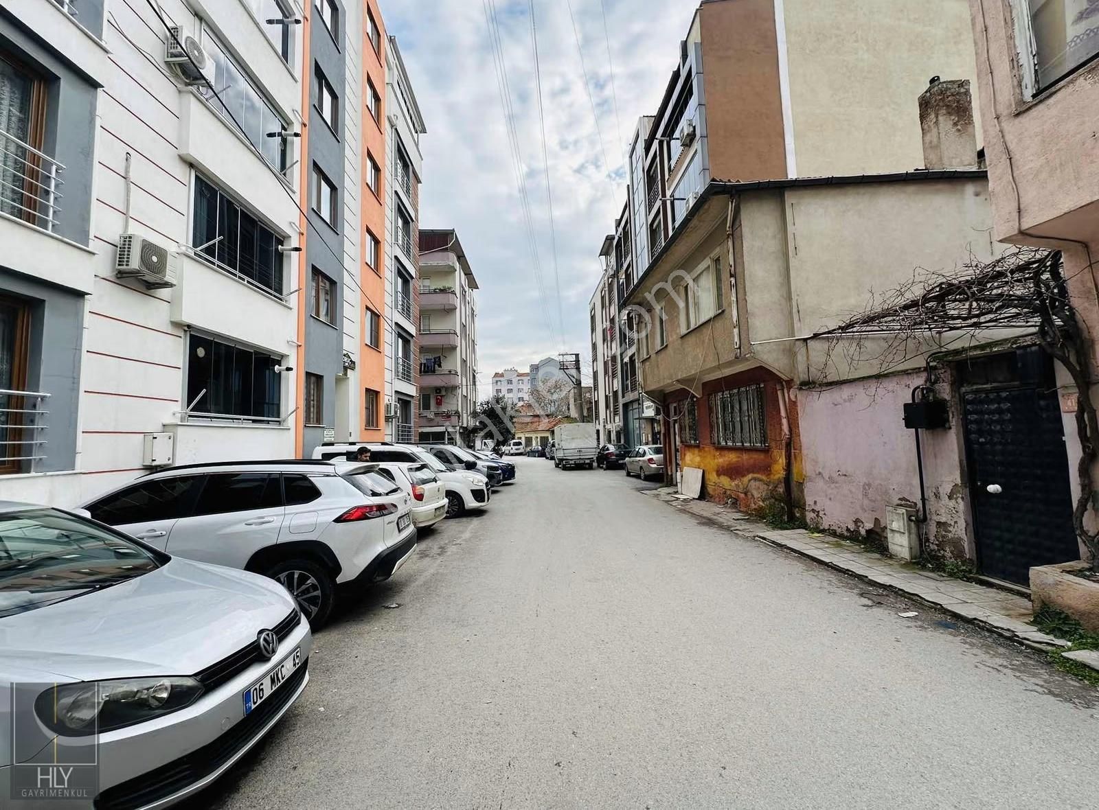 Hly Gayrimenkulden 1.oruçgazi Mah.de Ara Kat Satılıl 2+1 Daire - Görsel 16