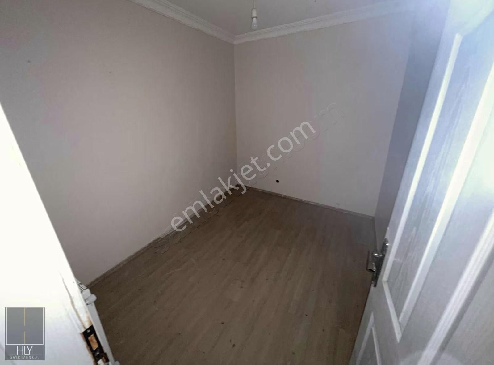 Hly Gayrimenkulden Çarşı Merkezde 2+1 85 M² Satılık Daire - Görsel 6