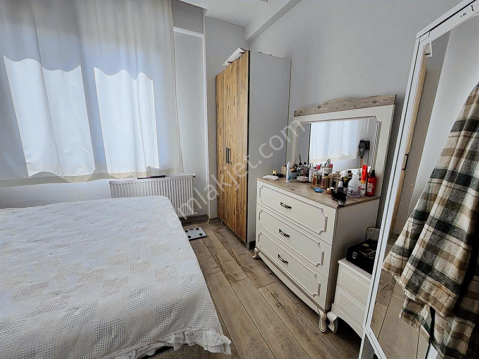 İndex Gayrimenkulden Üniversite Cd 2+1 - Görsel 5