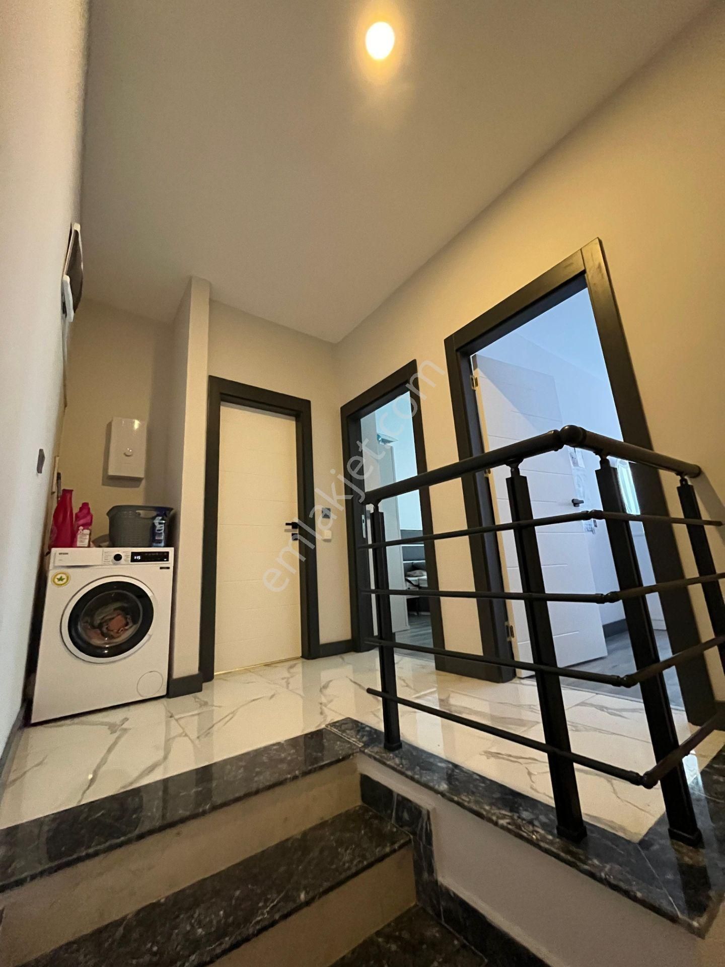 Mahmutlar’da Bulunan 3+1 Eşyalı Kiralık Daire - Görsel 33