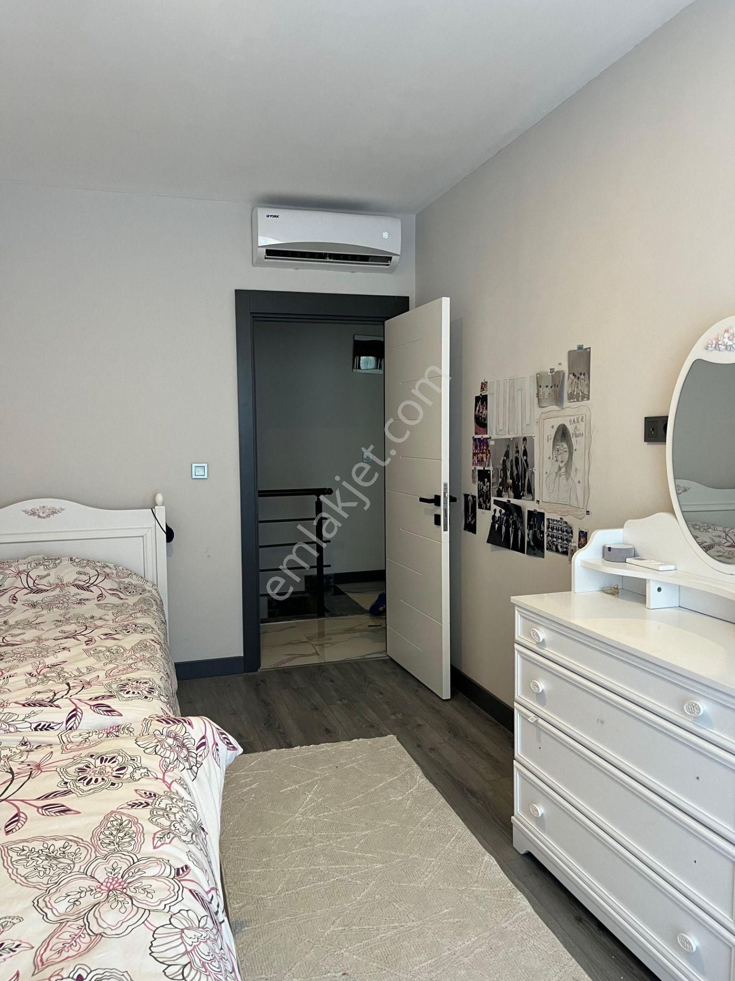 Mahmutlar’da Bulunan 3+1 Eşyalı Kiralık Daire - Görsel 25
