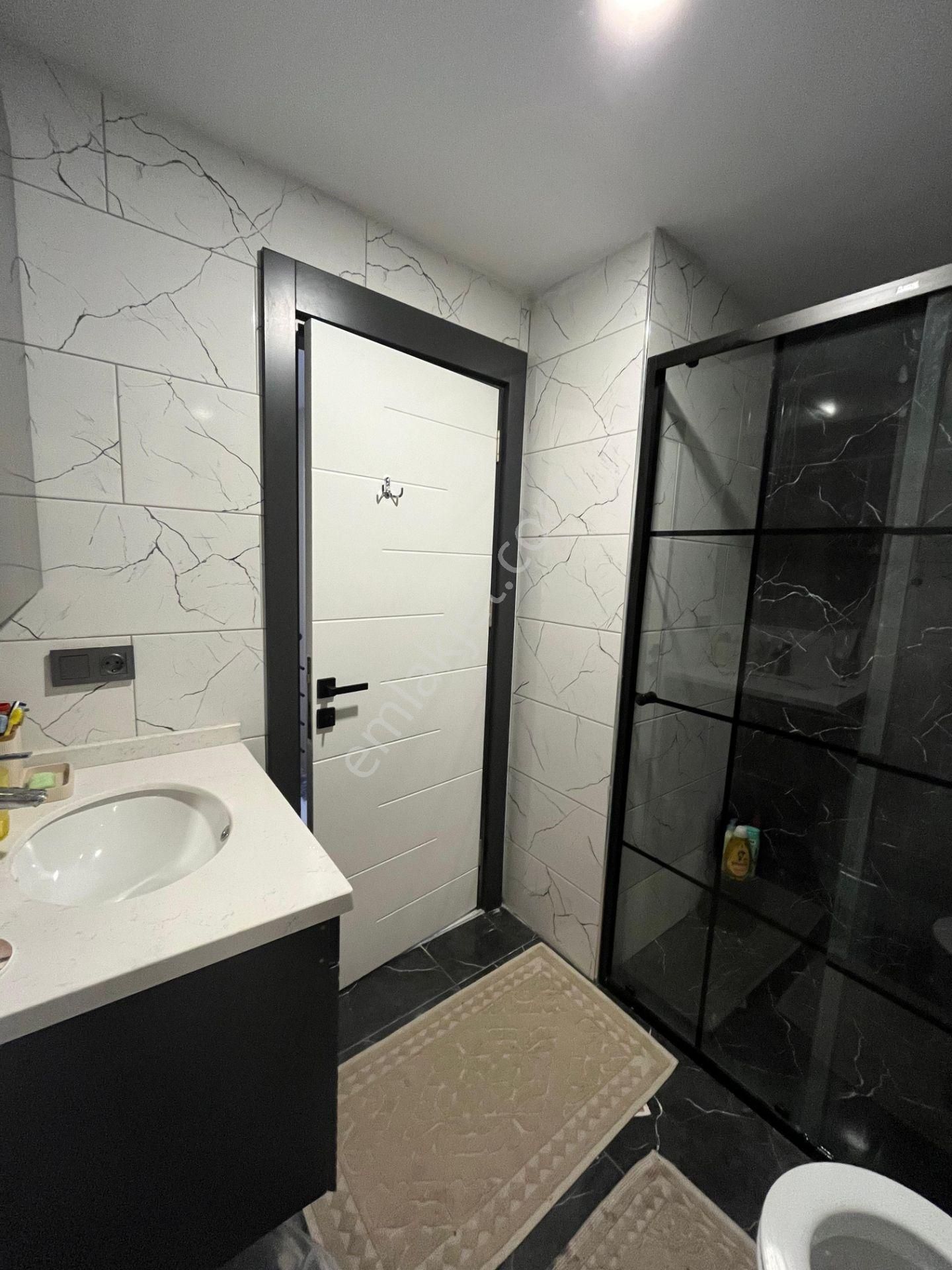 Mahmutlar’da Bulunan 3+1 Eşyalı Kiralık Daire - Görsel 31