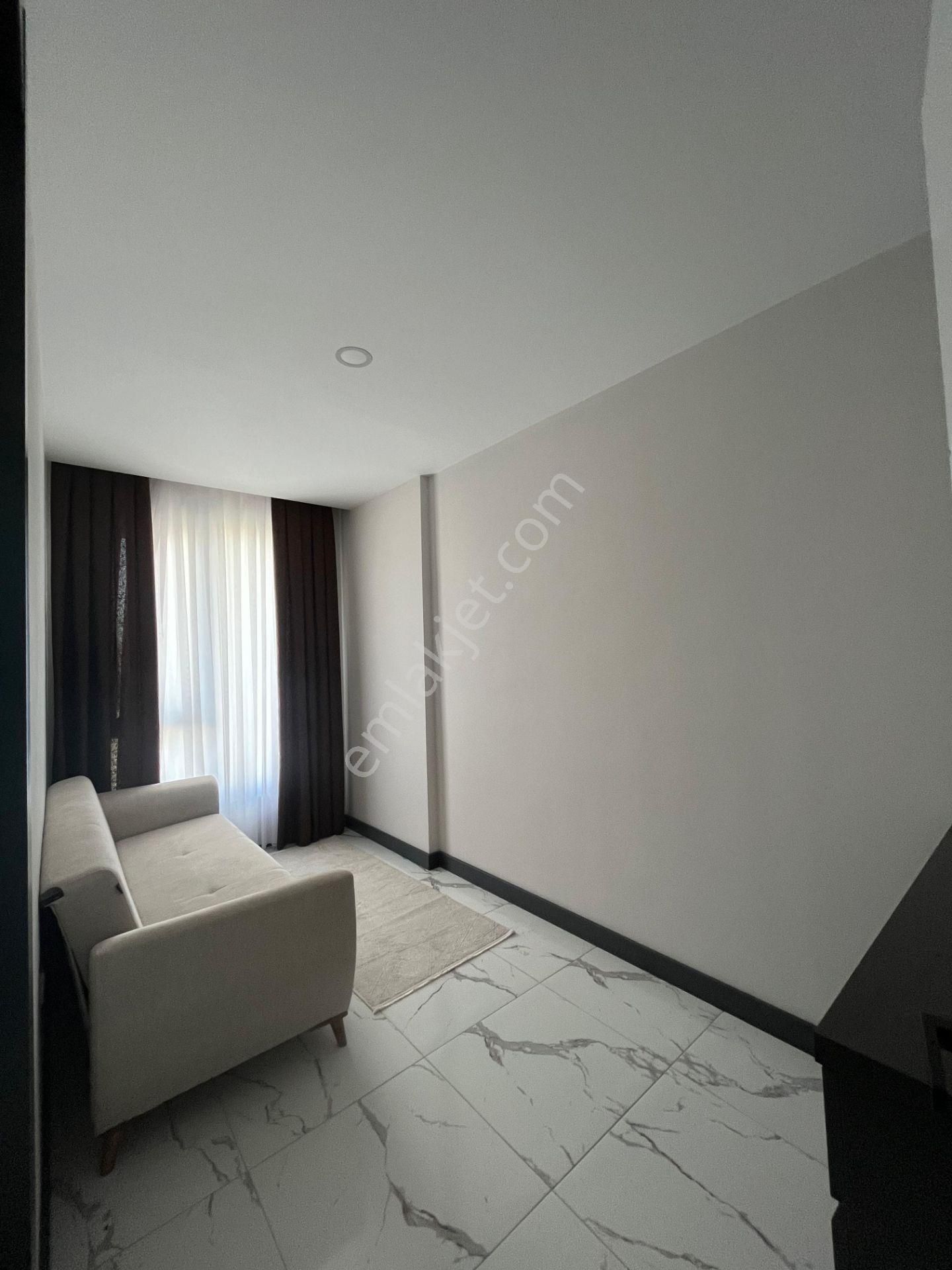 Mahmutlar’da Bulunan 3+1 Eşyalı Kiralık Daire - Görsel 16