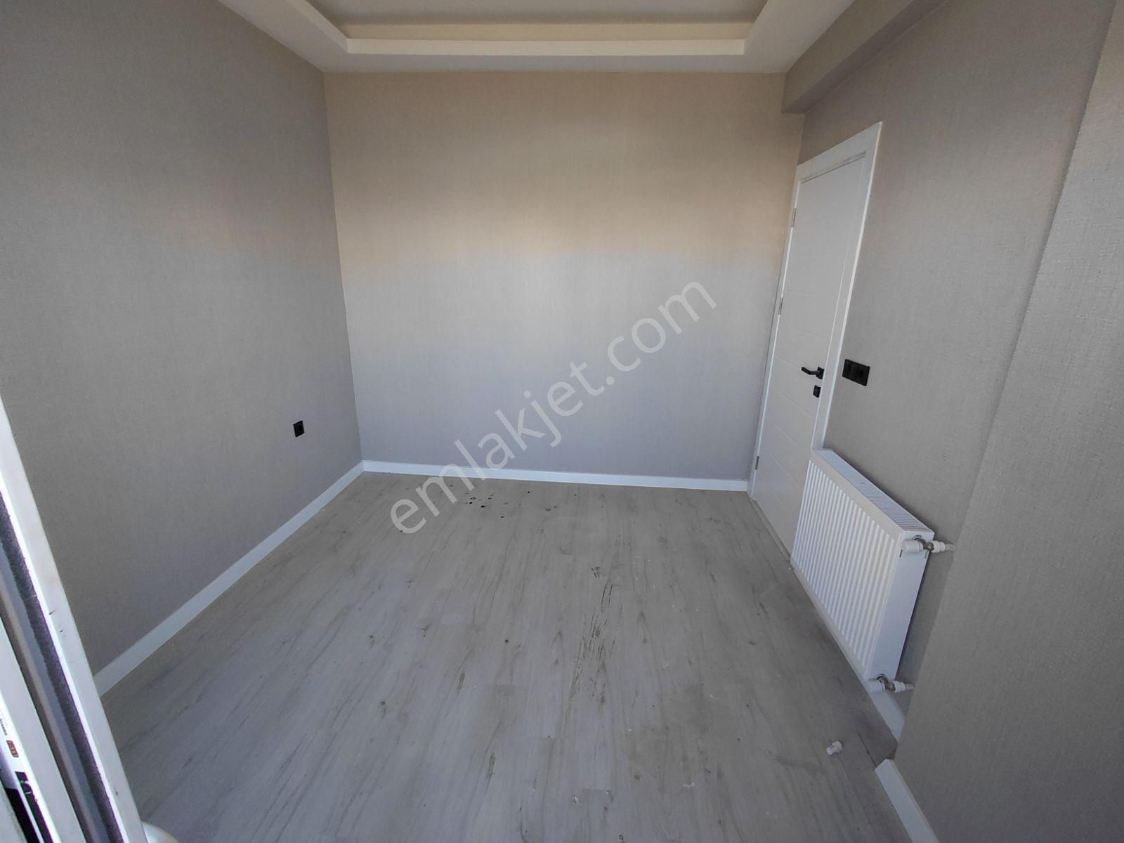 Azger Emlaktan Kiralık 2+0