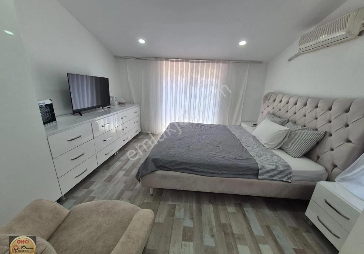 Kuşadası Plaja 200metrede Full Tadilatlı Ve Eşyalı Satılık - Görsel 2