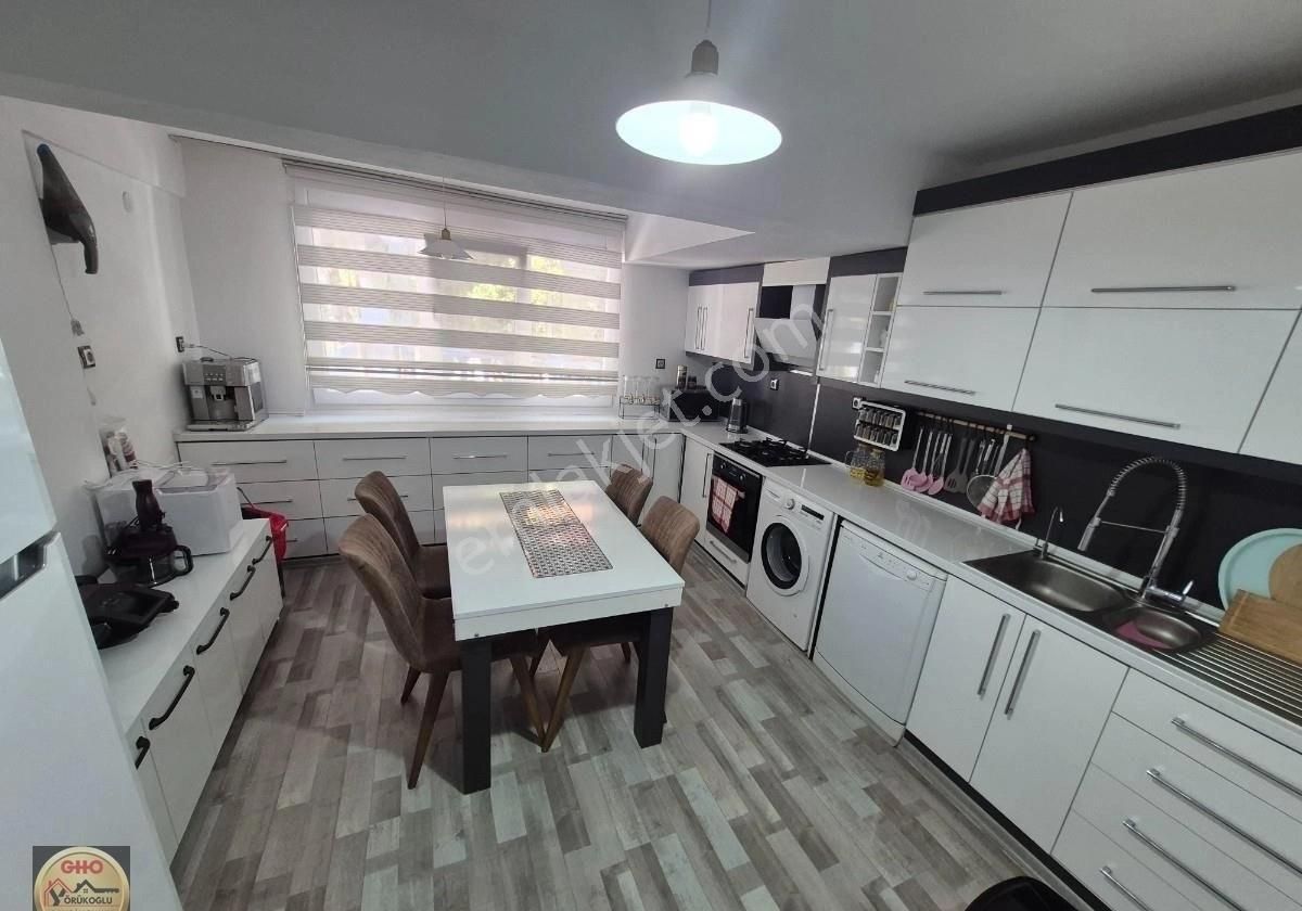 Kuşadası Plaja 200metrede Full Tadilatlı Ve Eşyalı Satılık - Görsel 6