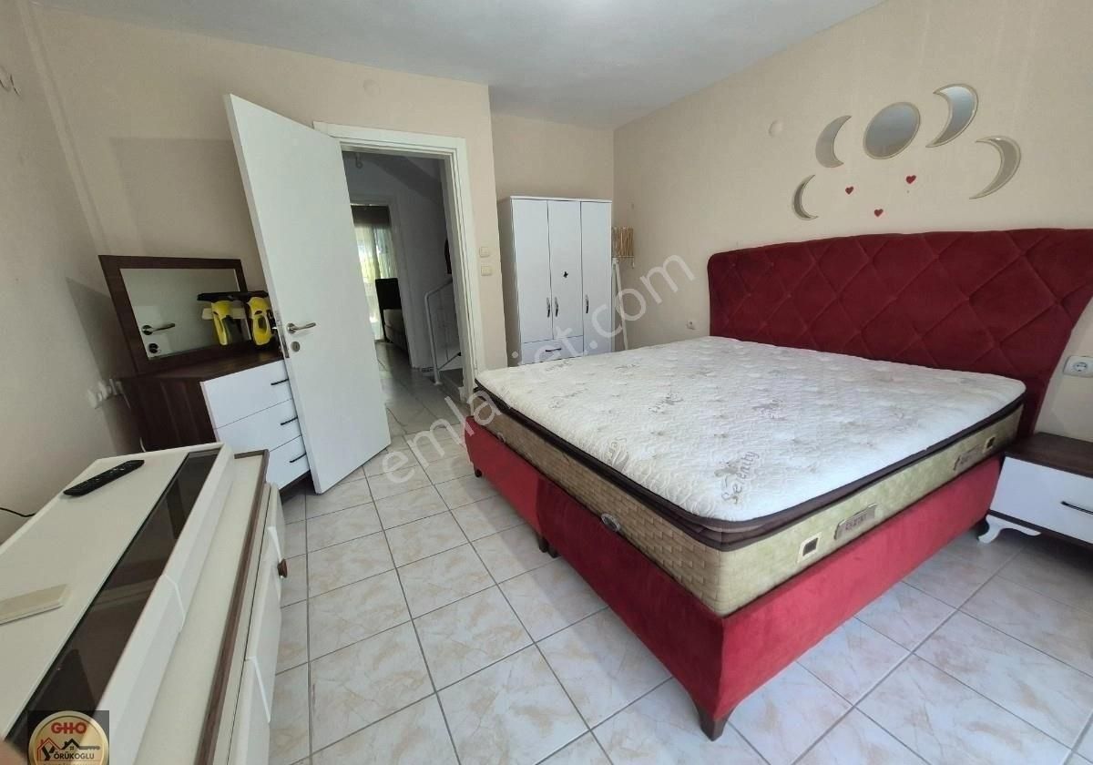 Kuşadası Plaja 200metrede Full Tadilatlı Ve Eşyalı Satılık - Görsel 3