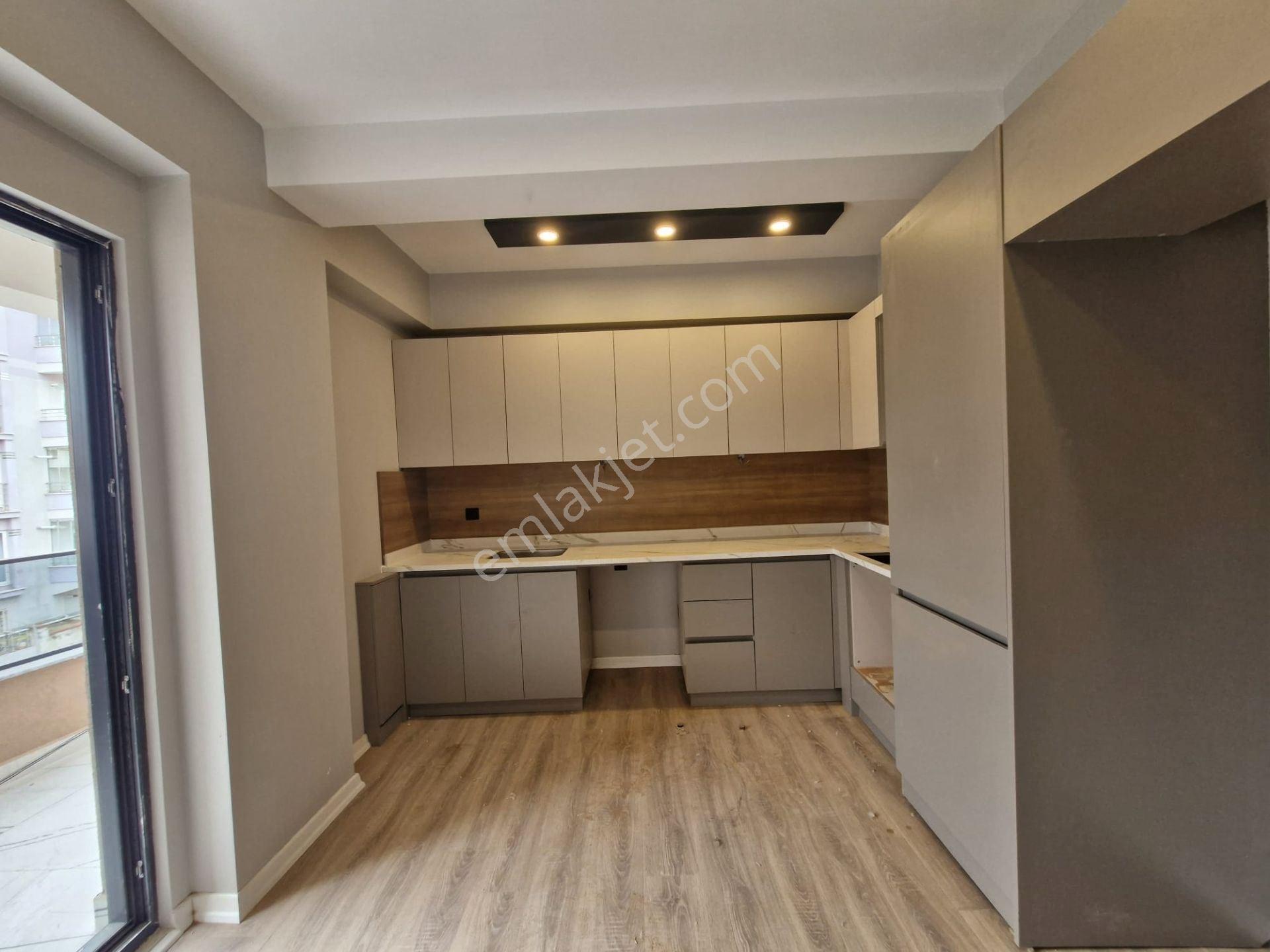 Kale Mahallesi Veysel Karani Cami Yanı İçi Ful Yapılı 2+1 Sıfır Daireler - Görsel 23
