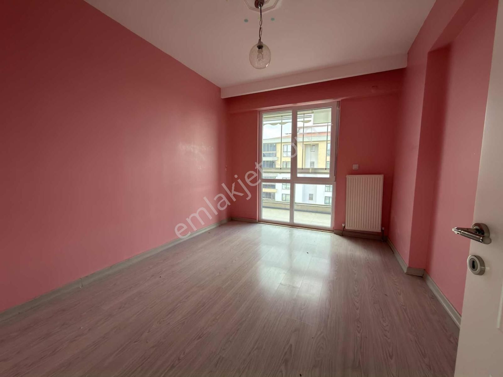 Çerkezköy Tepede Lüks Kiralık 4+1 Daire - Görsel 6