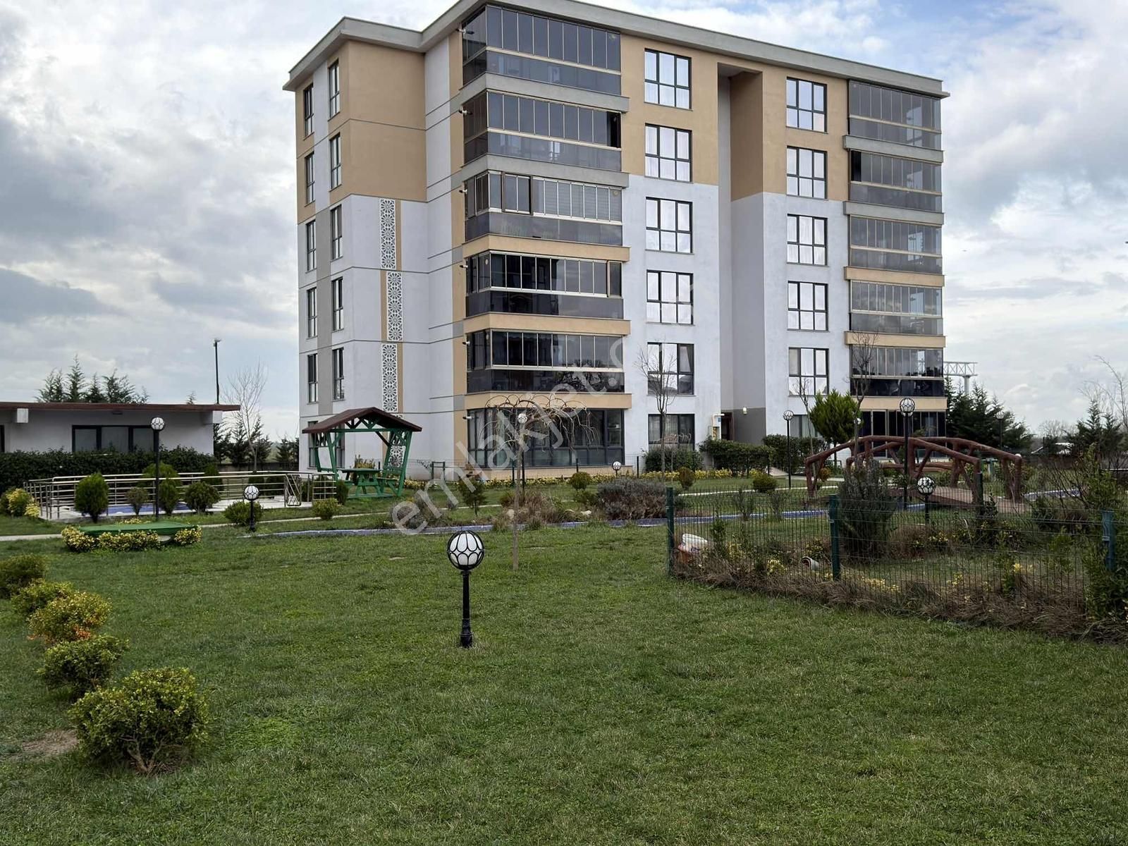 Çerkezköy Tepede Lüks Kiralık 4+1 Daire - Görsel 9