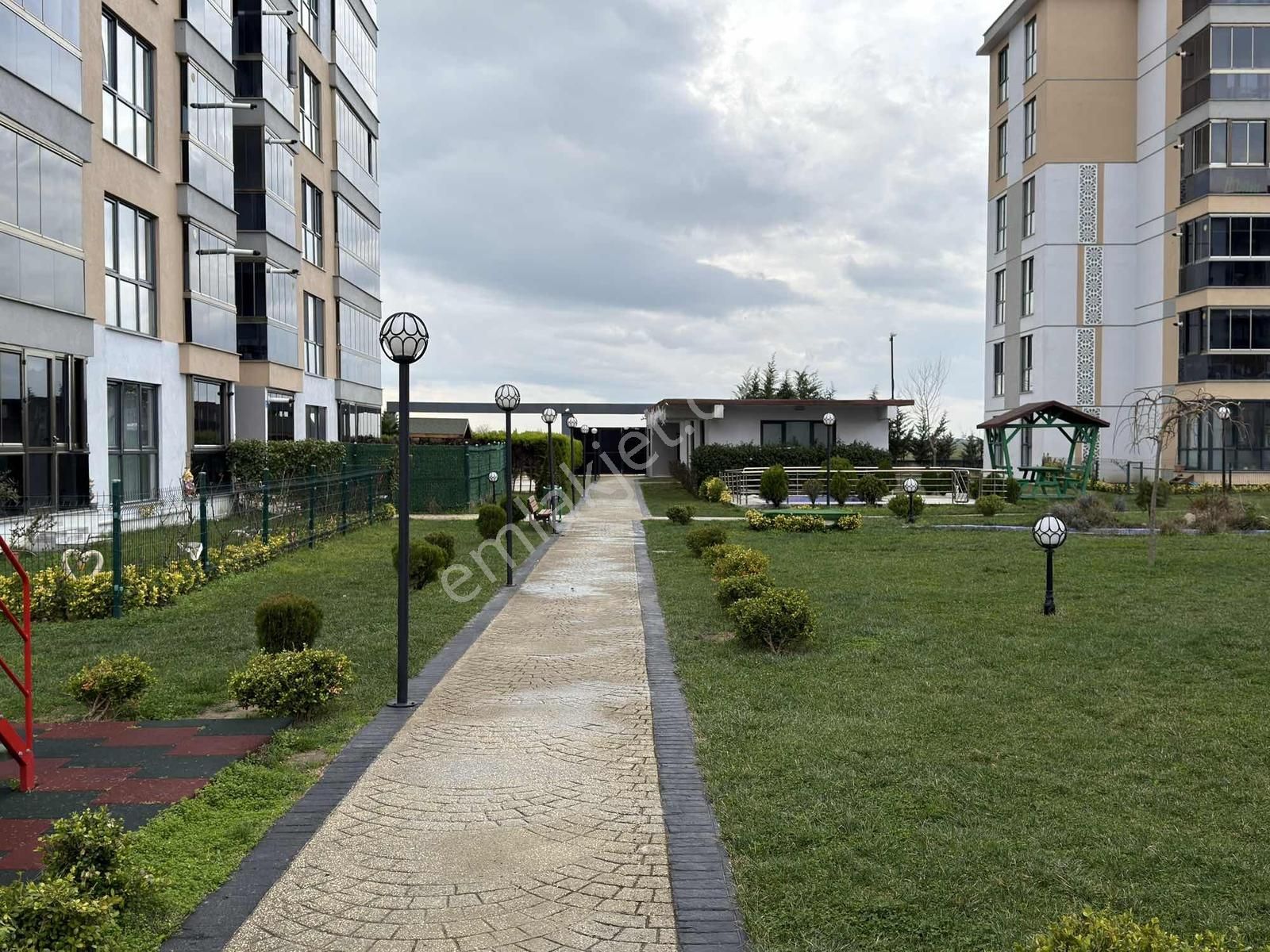 Çerkezköy Tepede Lüks Kiralık 4+1 Daire - Görsel 2