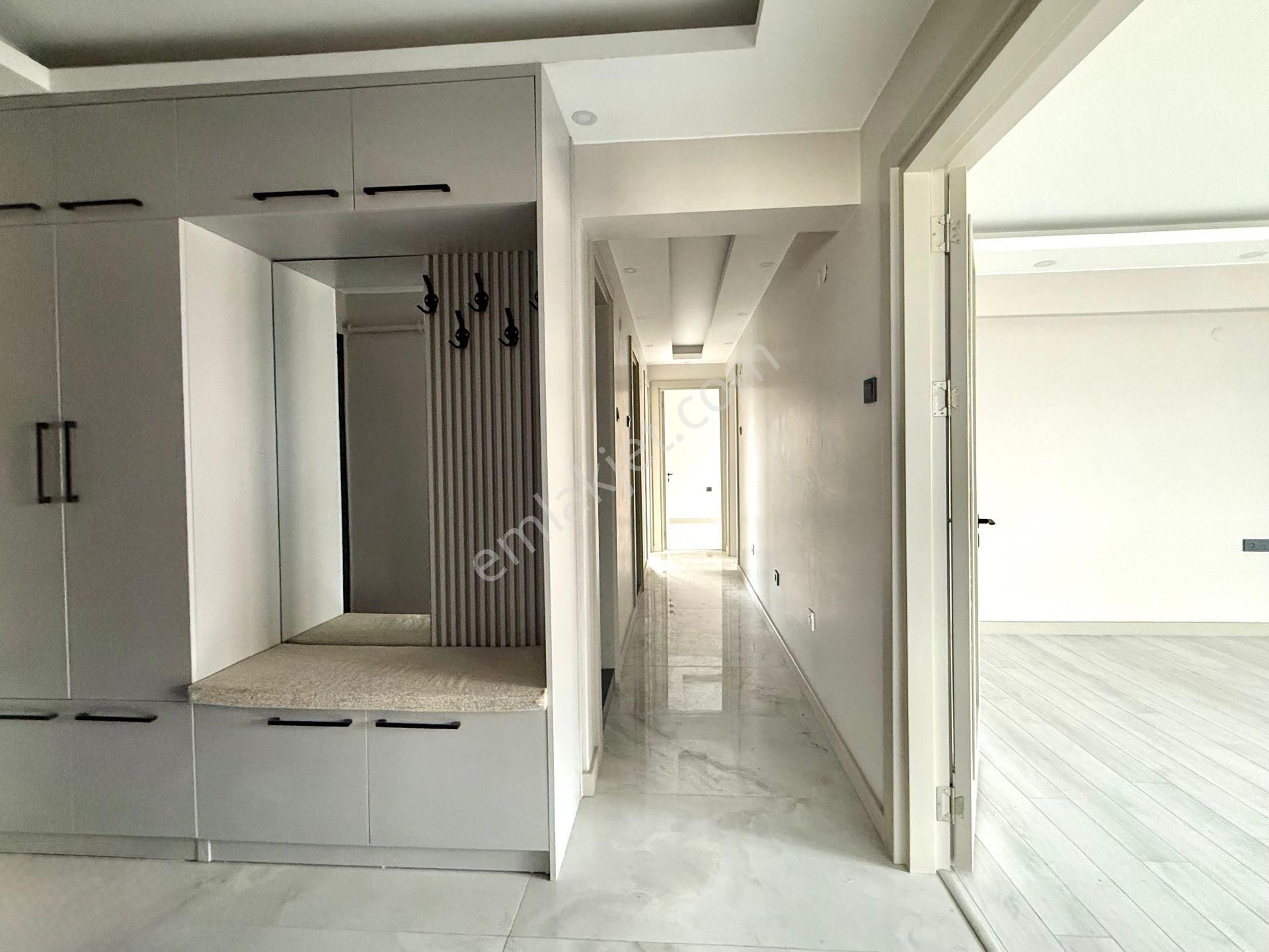 Görkent Sitesinde Şehir Ve Deniz Manzaralı 3+1 Satılık - Görsel 10