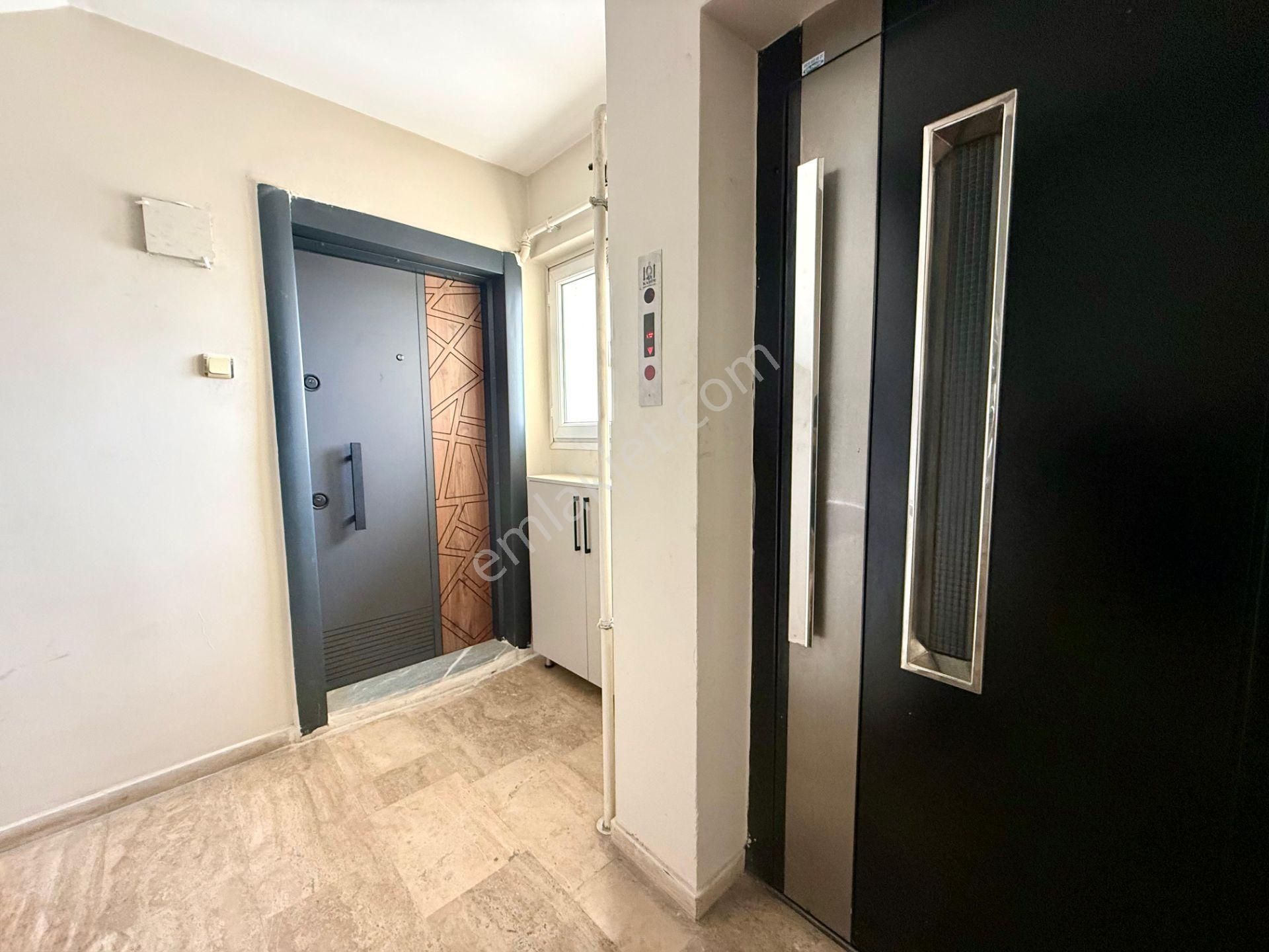 Görkent Sitesinde Şehir Ve Deniz Manzaralı 3+1 Satılık - Görsel 23