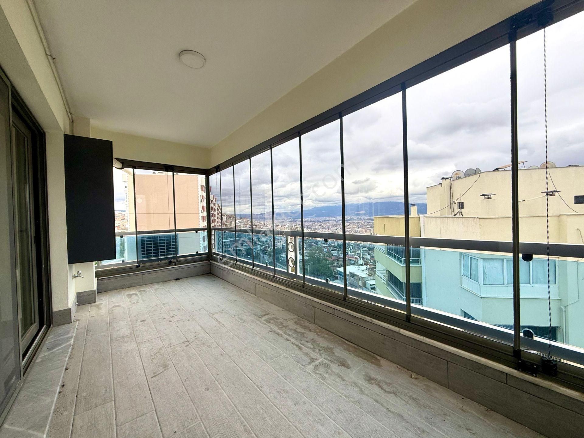 Görkent Sitesinde Şehir Ve Deniz Manzaralı 3+1 Satılık - Görsel 5