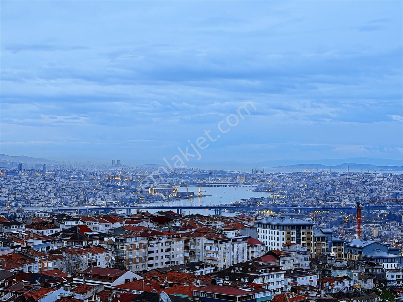 Haliç Panorama Satılık En Büyük Tip 2+1 Daire ( Remax Astyle ) - Görsel 12