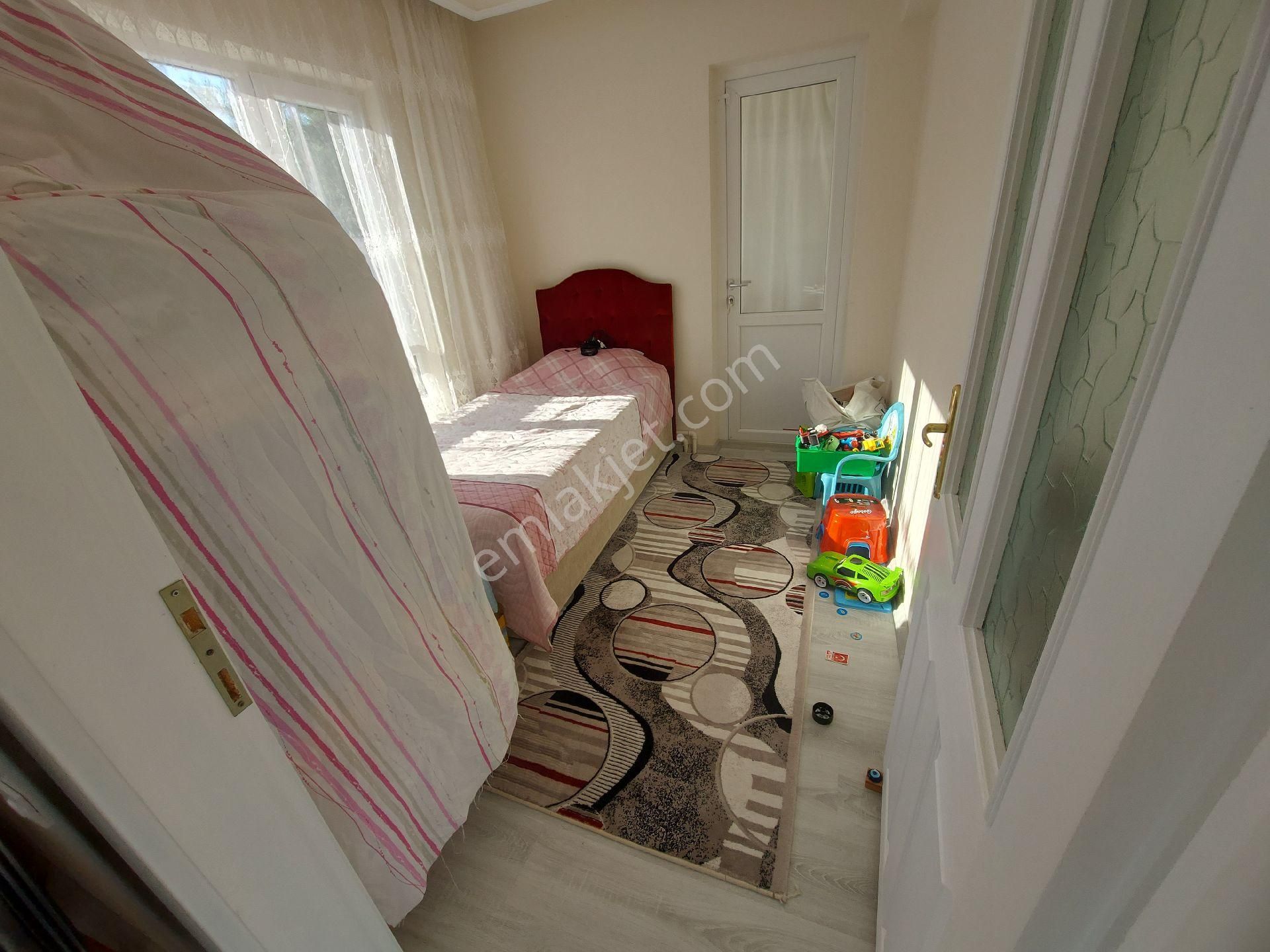 Sahibinden 3+1 2 Balkonlu Yapılı Ve Bakımlı - Görsel 4