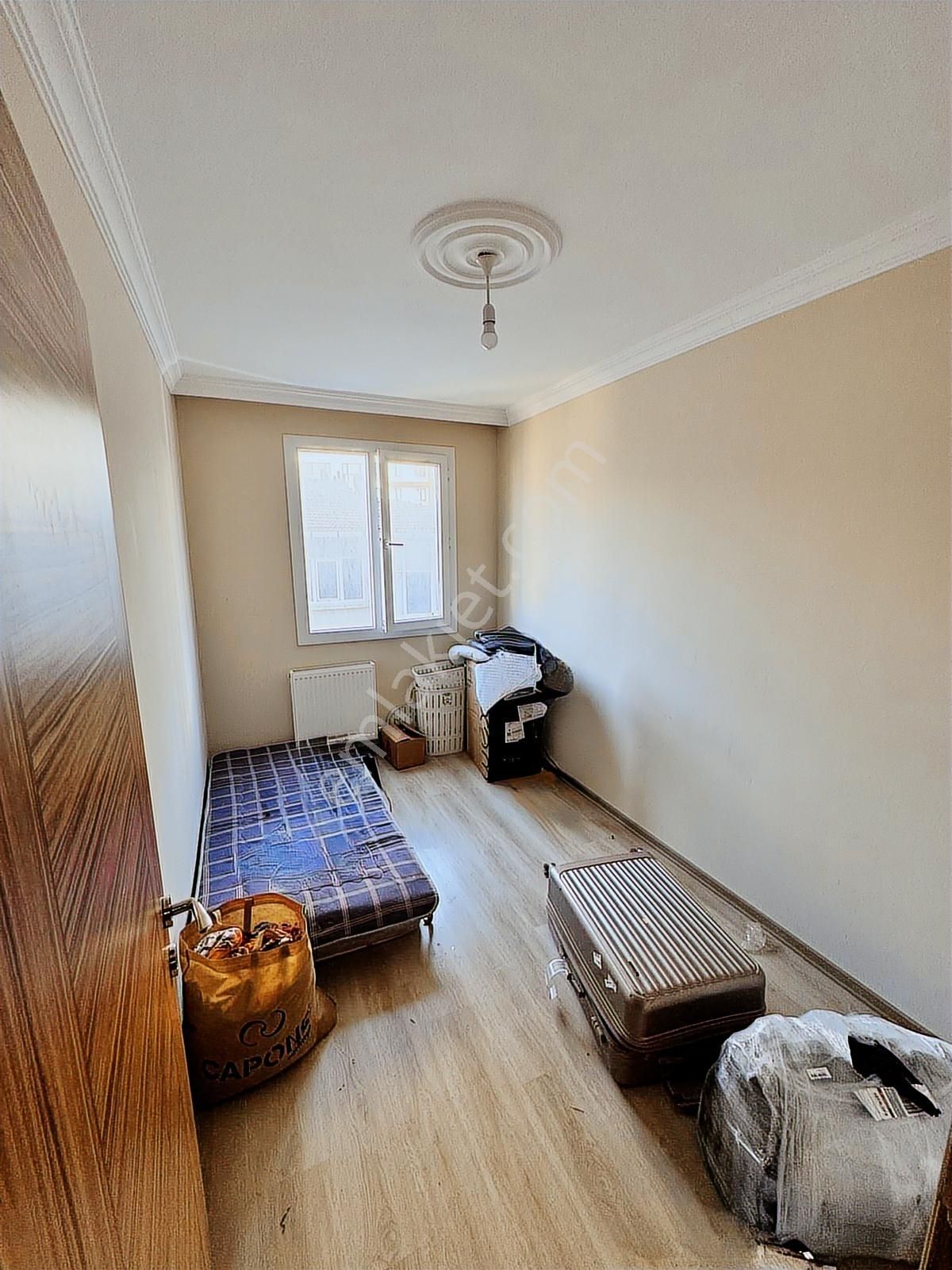 Cumhuriyet Mahallesi'nde Göl Manzaralı 10. Kat Satılık 3+1 Daire - Görsel 14