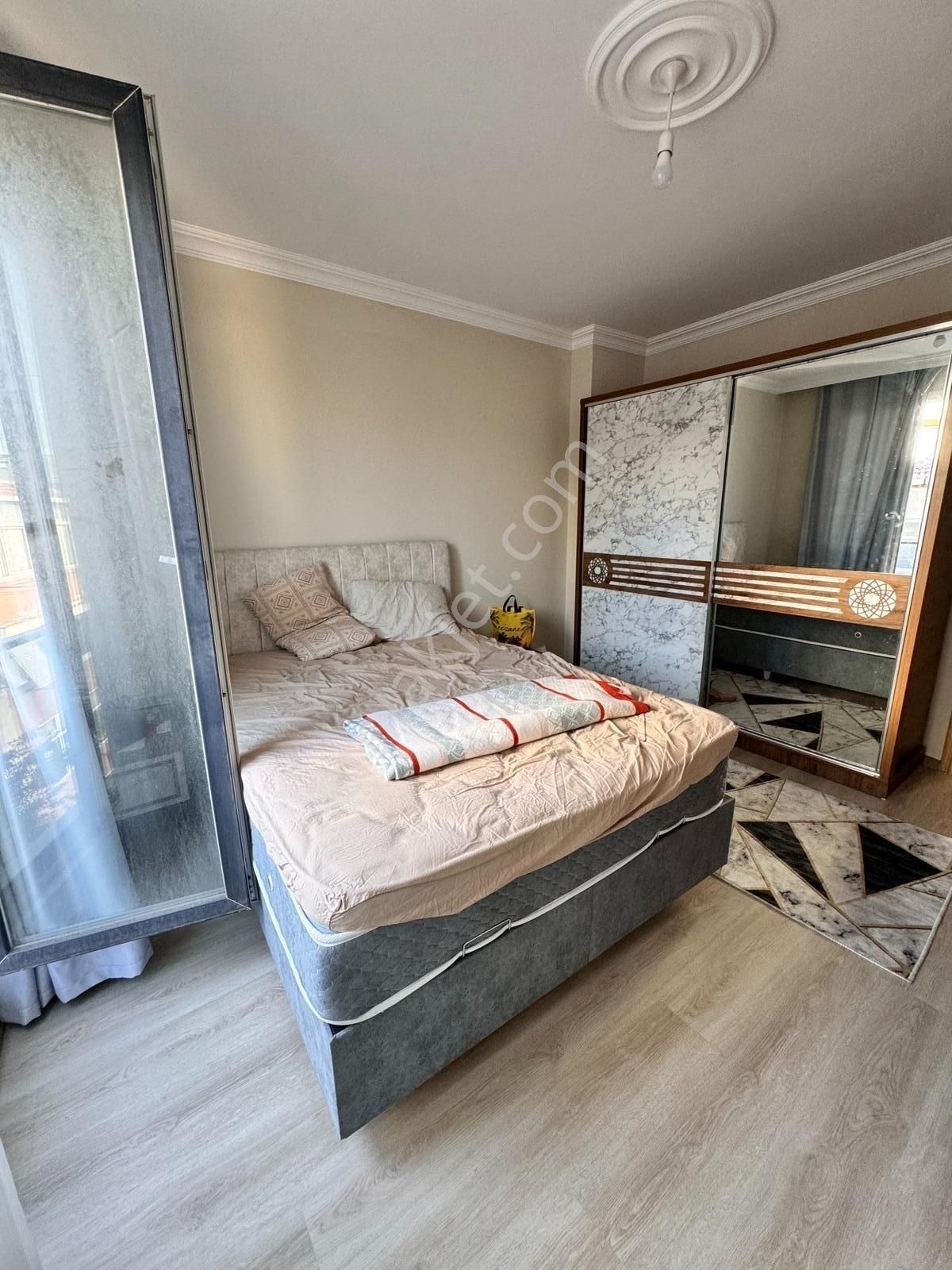 Cumhuriyet Mahallesi'nde Göl Manzaralı 10. Kat Satılık 3+1 Daire - Görsel 11