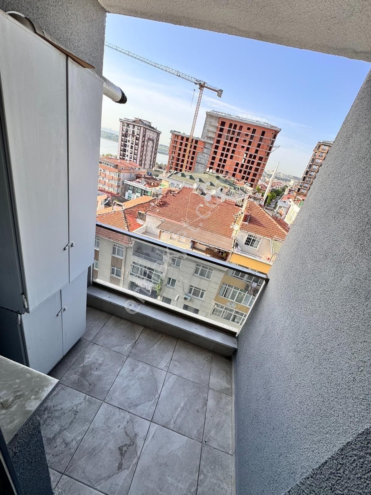 Cumhuriyet Mahallesi'nde Göl Manzaralı 10. Kat Satılık 3+1 Daire - Görsel 9