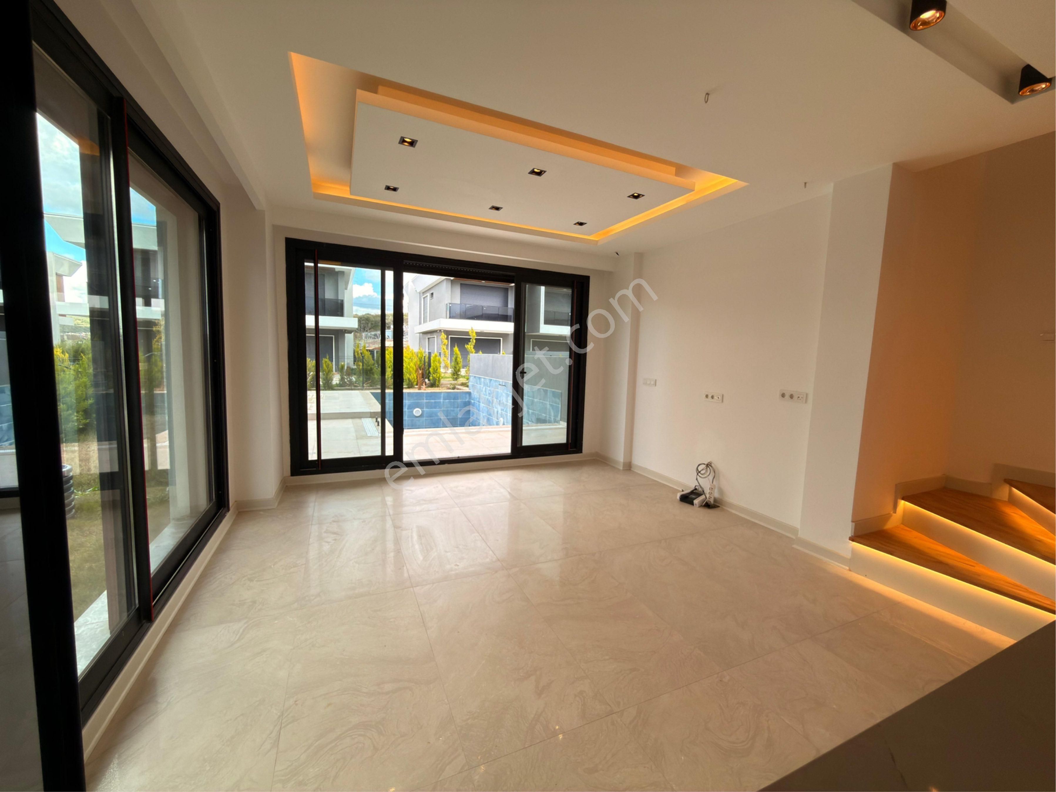 Davutlar’da Fiyat Düştü Özel Havuzlu Villa - Görsel 8