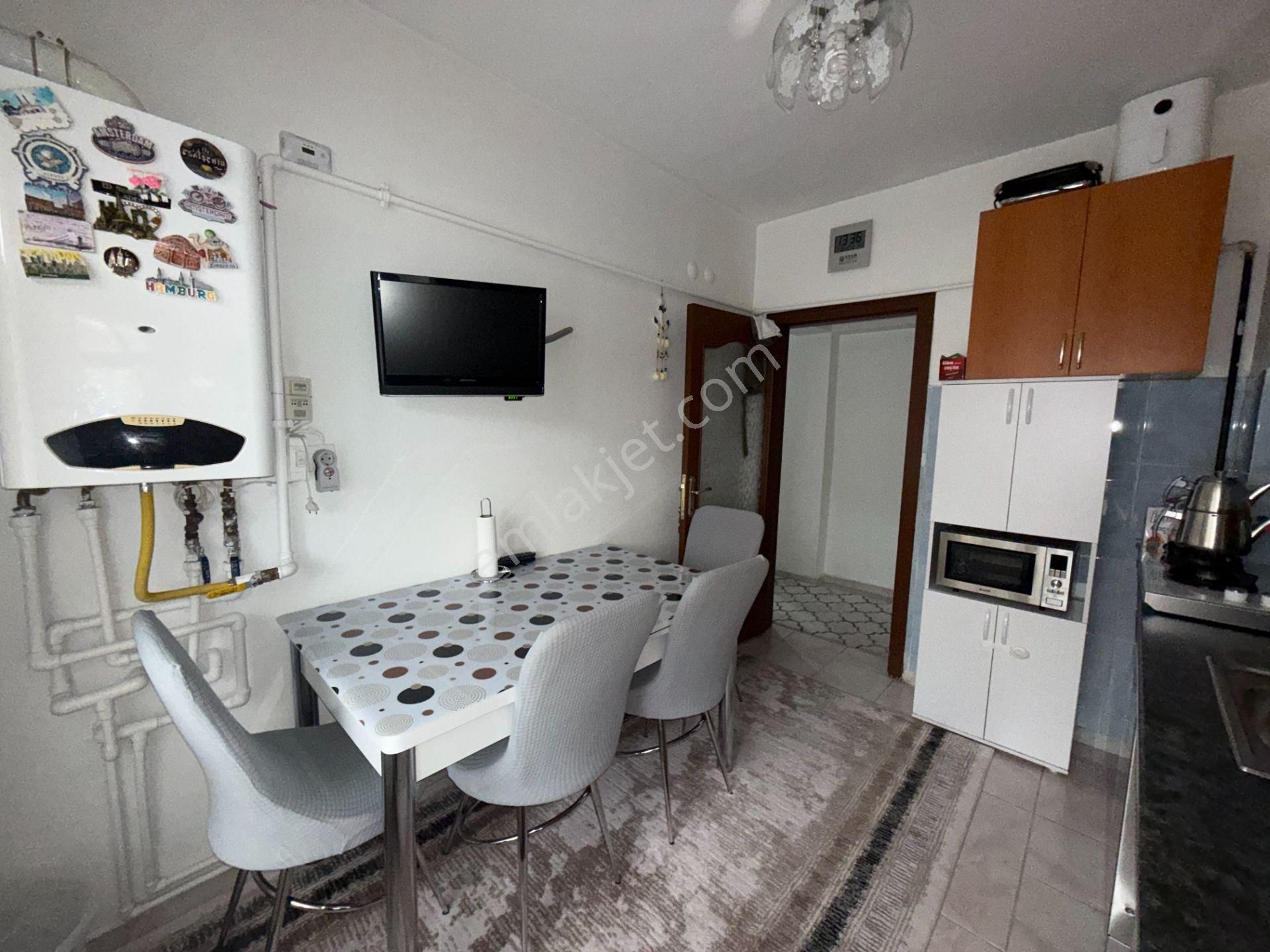 Cadde Üzeri Manzaralı 3+1 Daire: Süper Lokasyonda - Görsel 25