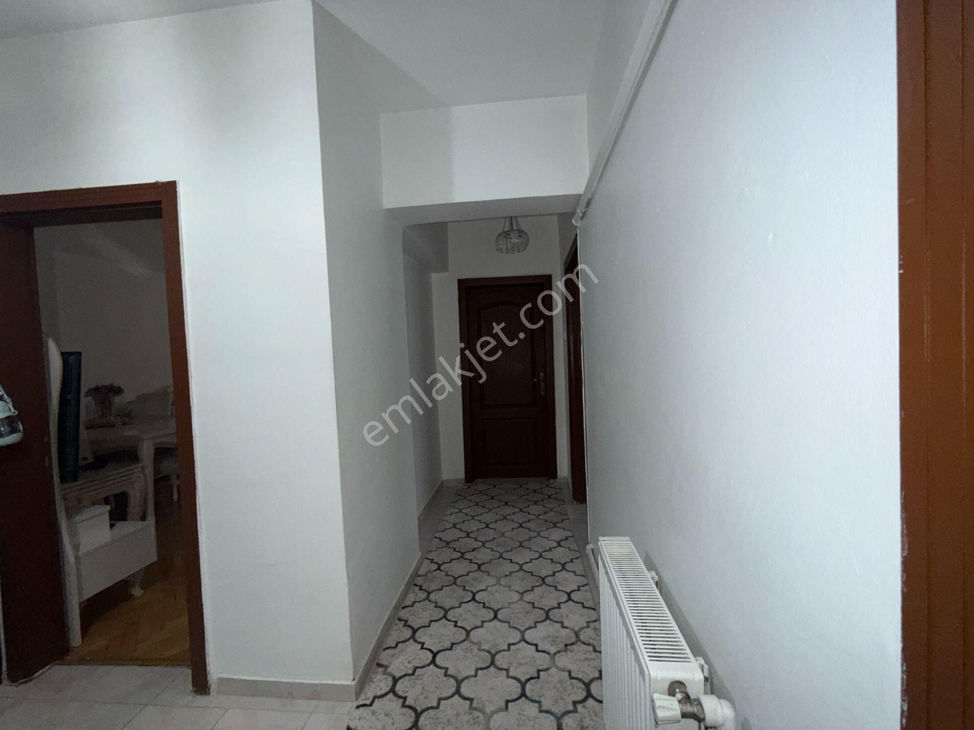 Cadde Üzeri Manzaralı 3+1 Daire: Süper Lokasyonda - Görsel 19