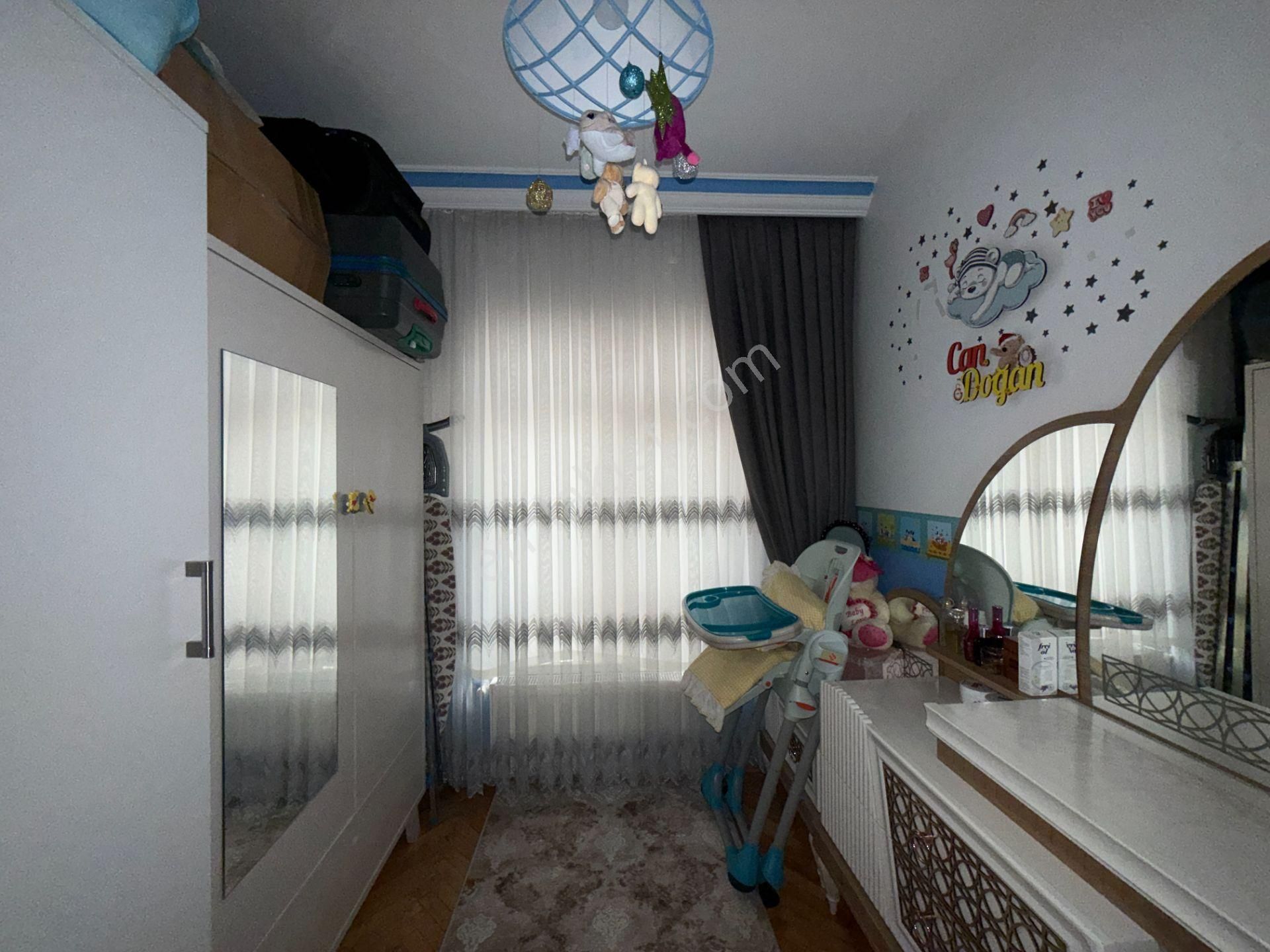 Cadde Üzeri Manzaralı 3+1 Daire: Süper Lokasyonda - Görsel 8