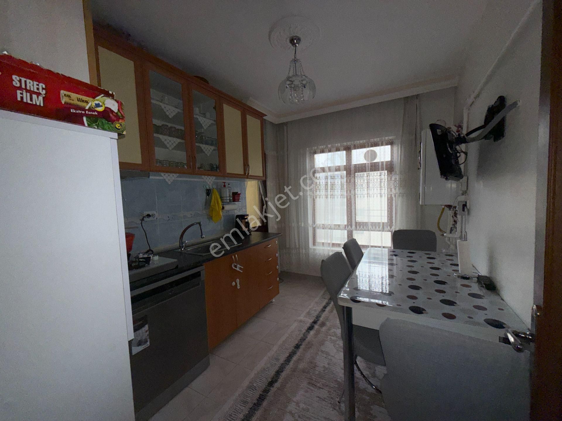 Cadde Üzeri Manzaralı 3+1 Daire: Süper Lokasyonda - Görsel 21