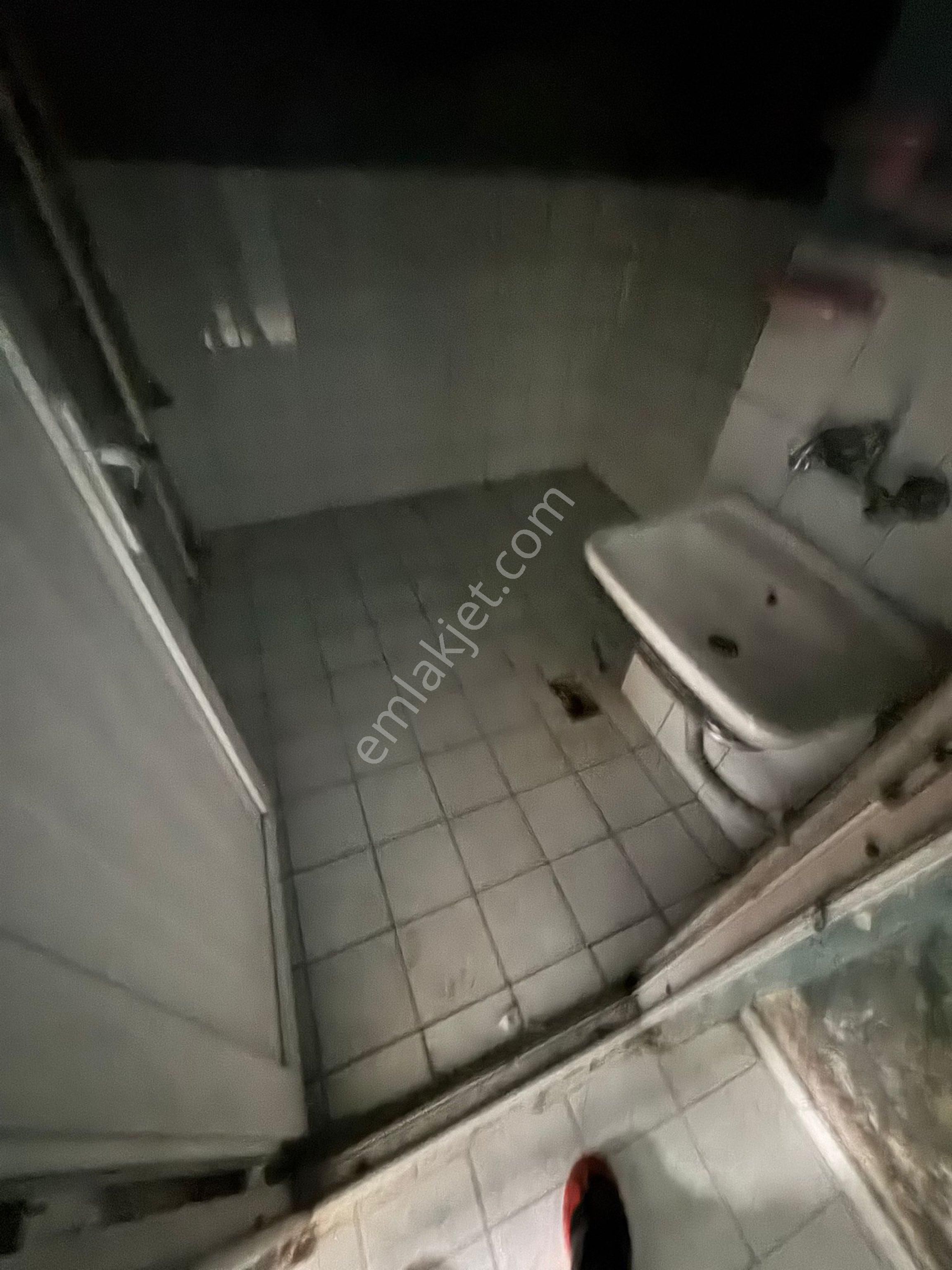 19 Mayıs Da 3+ 1 Giriş Kat Kiralık Daire - Görsel 3