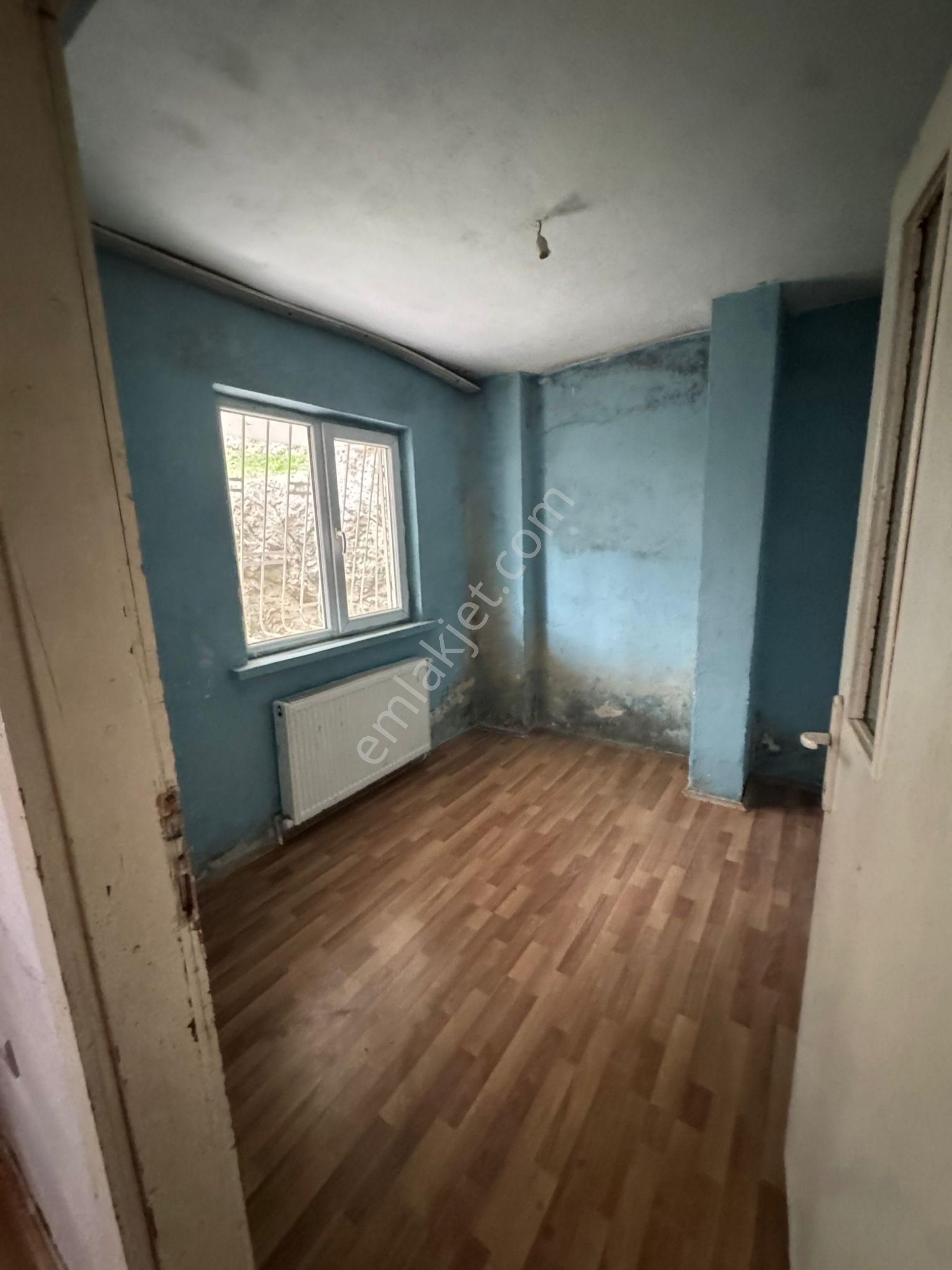 19 Mayıs Da 3+ 1 Giriş Kat Kiralık Daire - Görsel 6