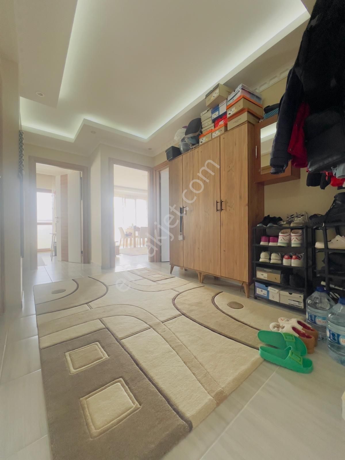 Arı Emlaktan Satılık 180m2 Dubleks - Görsel 4