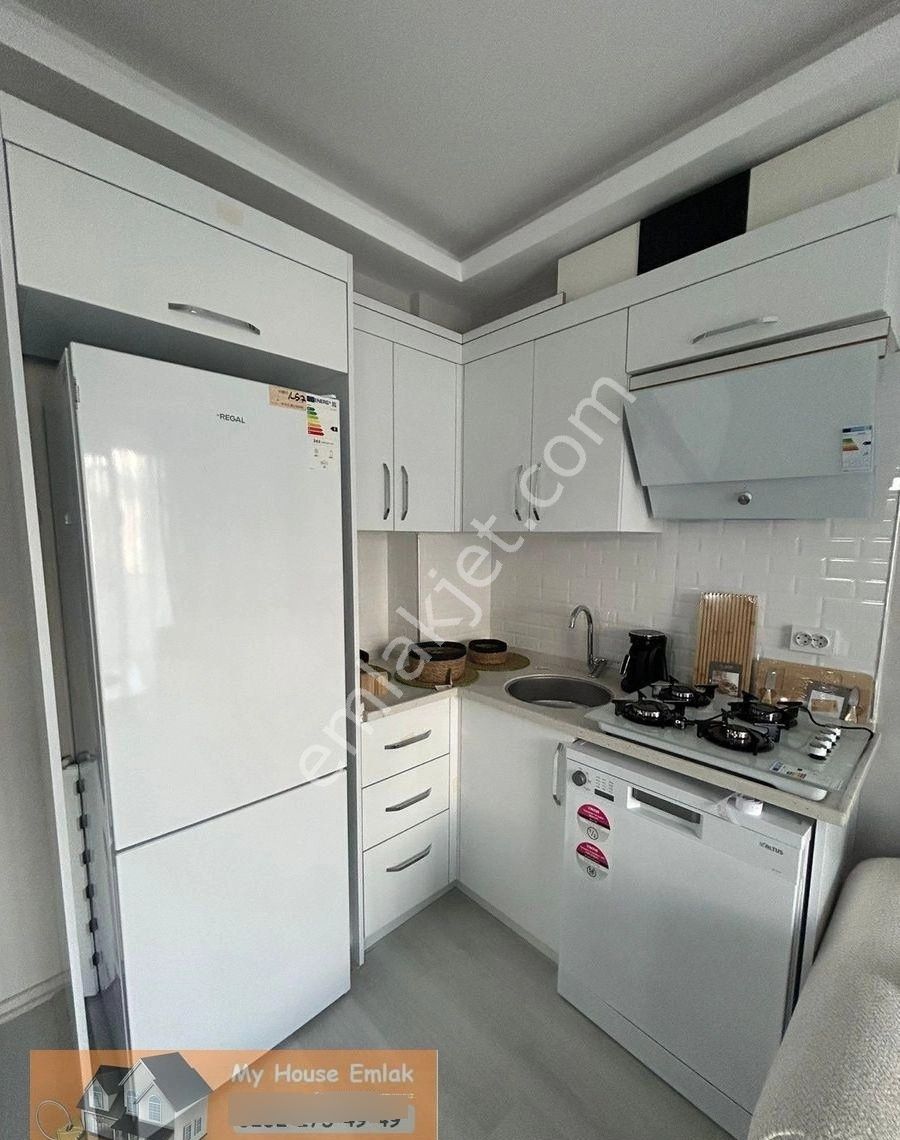 Kuruçeşme Mahallesi Eşyalı 1+1 Havuzlu Sitede Kiralık Daire - Görsel 7