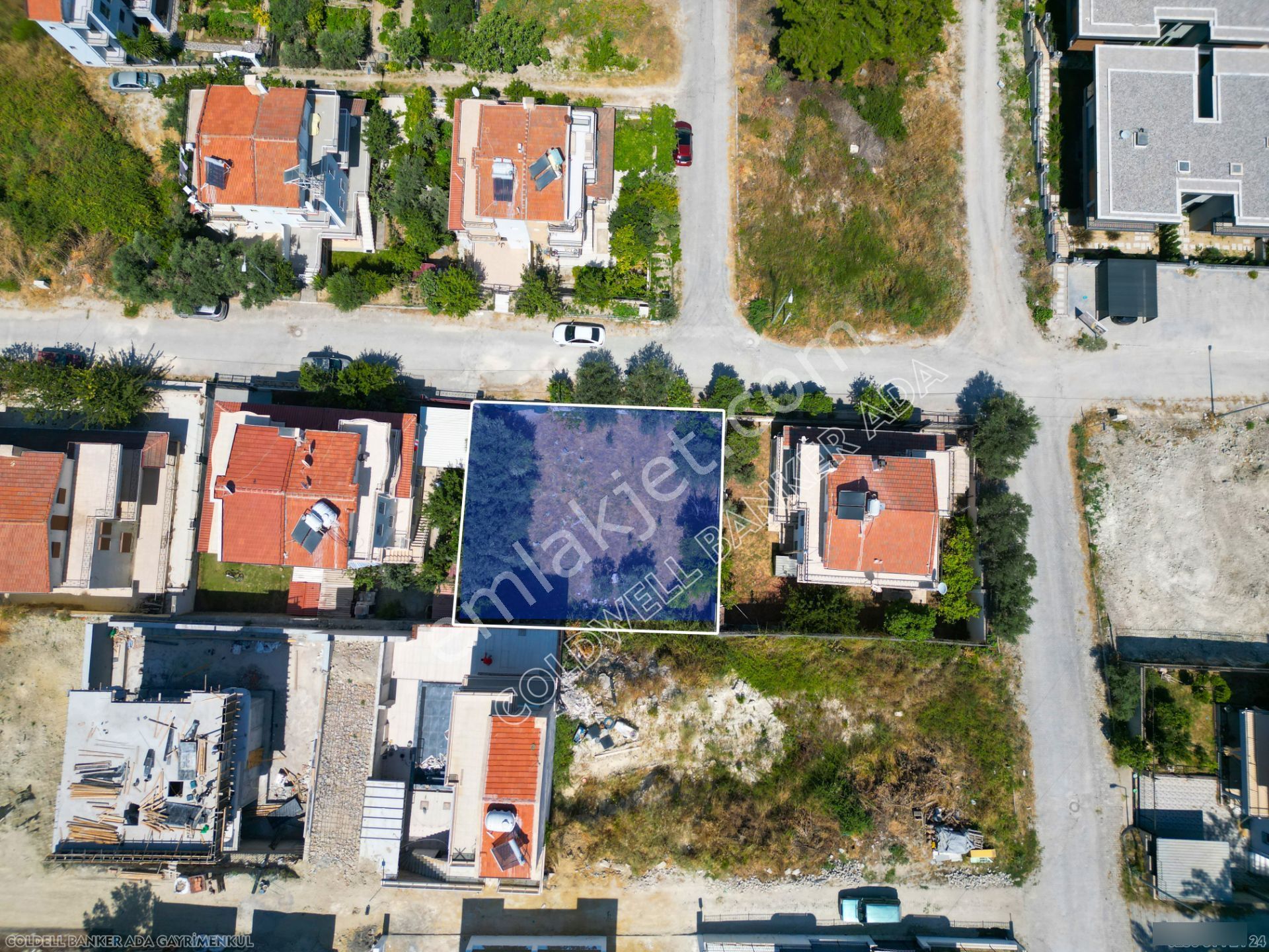 Kuşadası Karaova'da Deniz Manzaralı, İmarlı Arsa (220m²) - Görsel 7