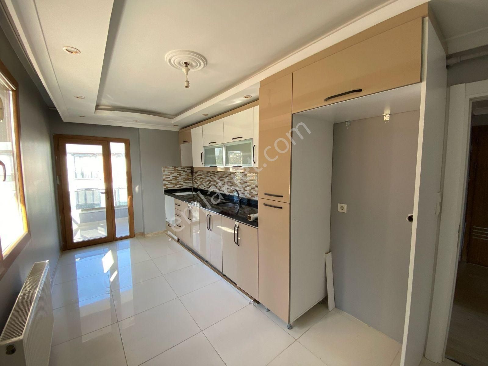 Beylıkdüzü 'nde 3+1 120 M2 2 Kat Kiralık - Görsel 7