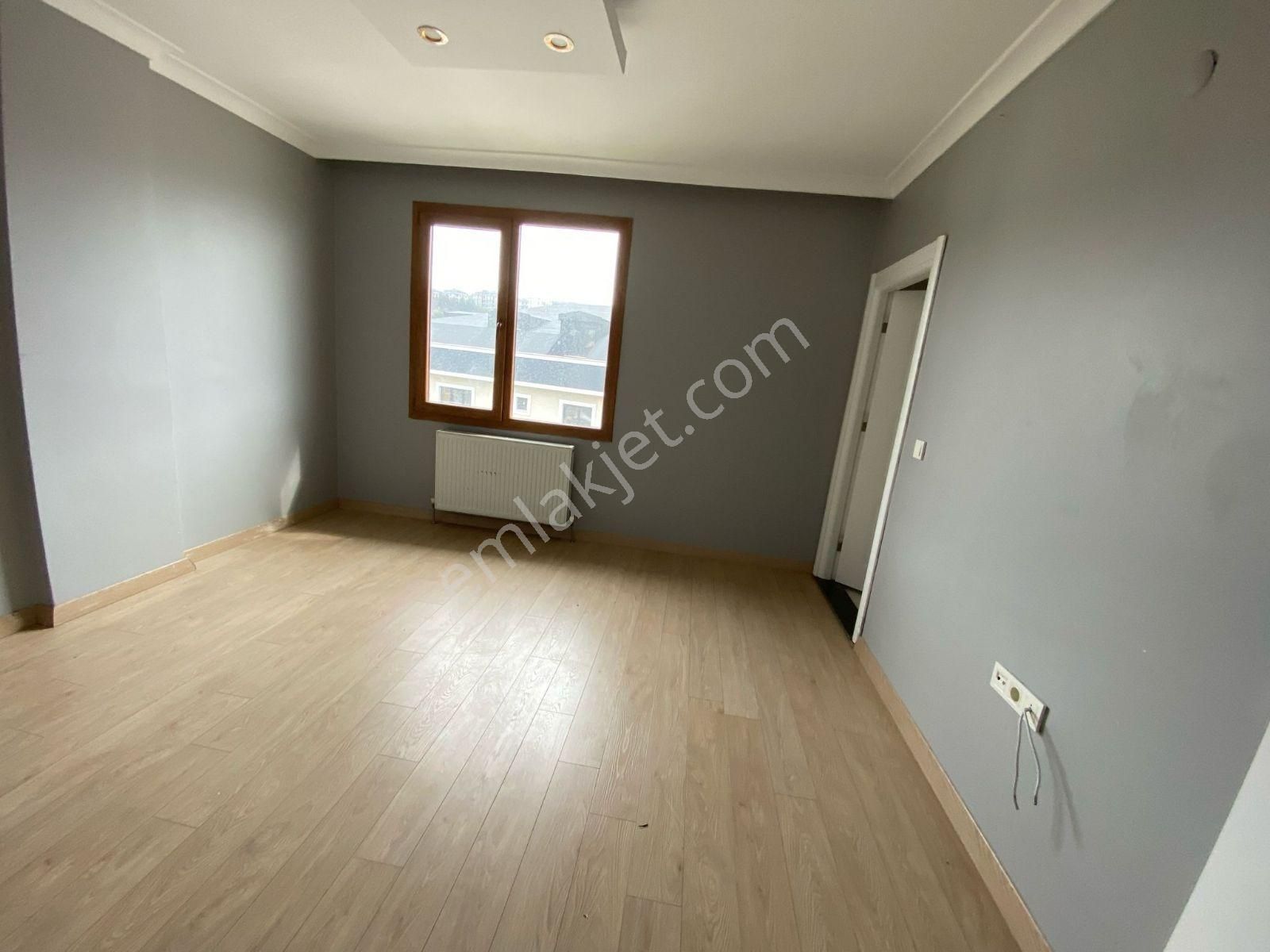 Beylıkdüzü 'nde 3+1 120 M2 2 Kat Kiralık - Görsel 16