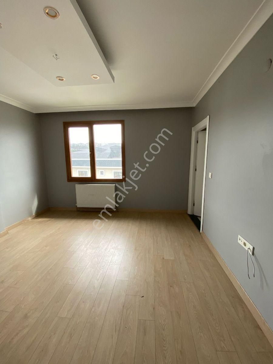 Beylıkdüzü 'nde 3+1 120 M2 2 Kat Kiralık - Görsel 17