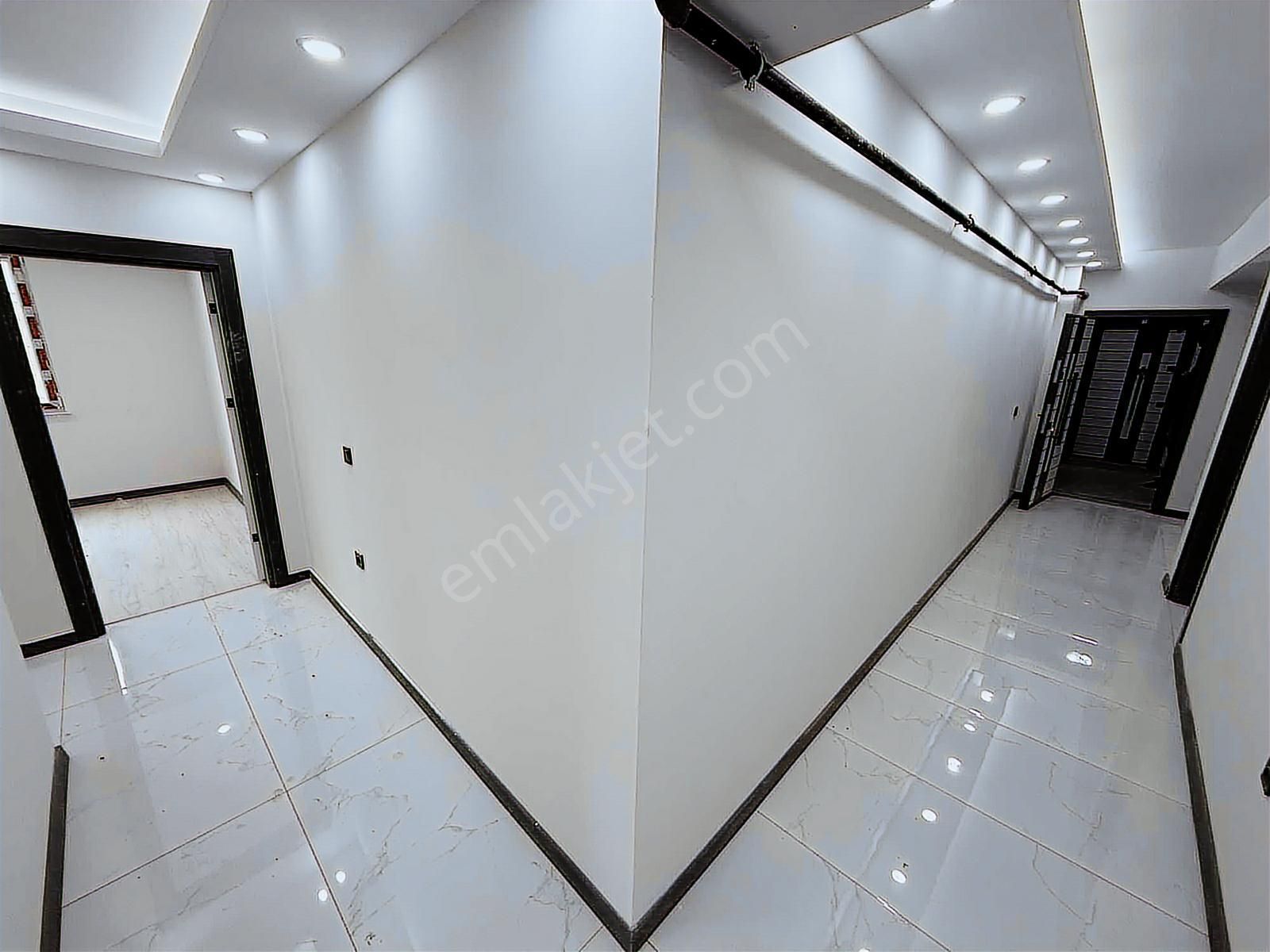 Gümüş Grouptan Vatan Mahallesinde Kiralık 2+1 Daire - Görsel 2