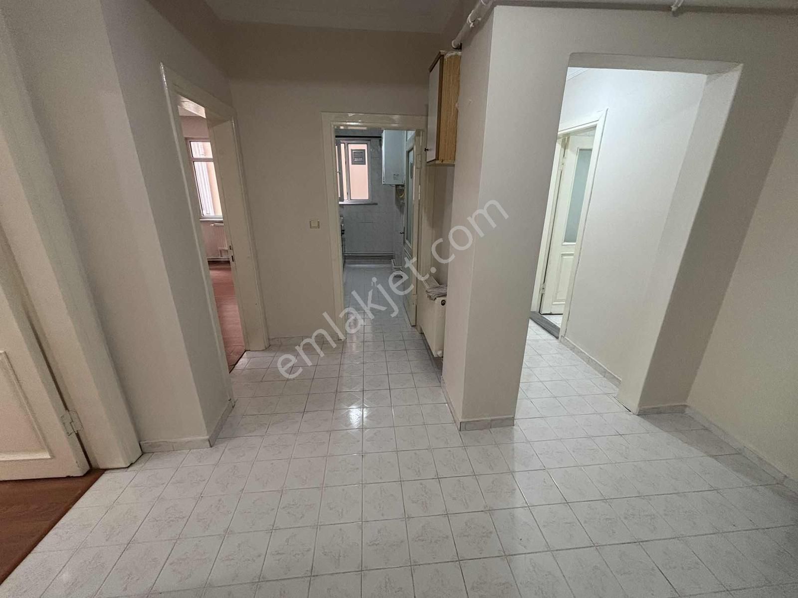 F-l Emlaktan Emaar Avm Libadiye Yakını 2+1 Arakat - Görsel 6